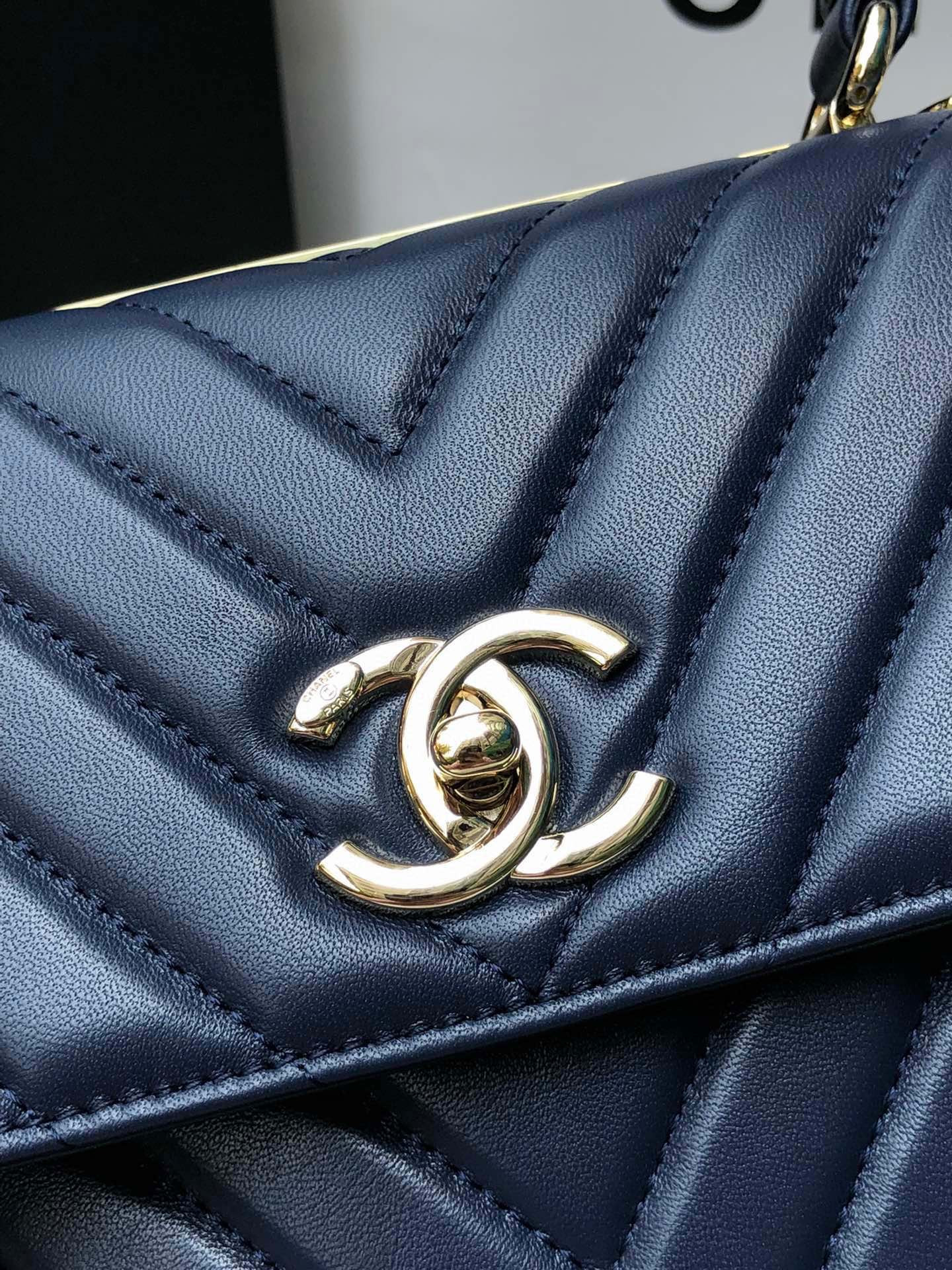 CHANEL FLAP BAG WITH TOP HANDLE NAVY 6.6 × 9.8 × 4.7 in