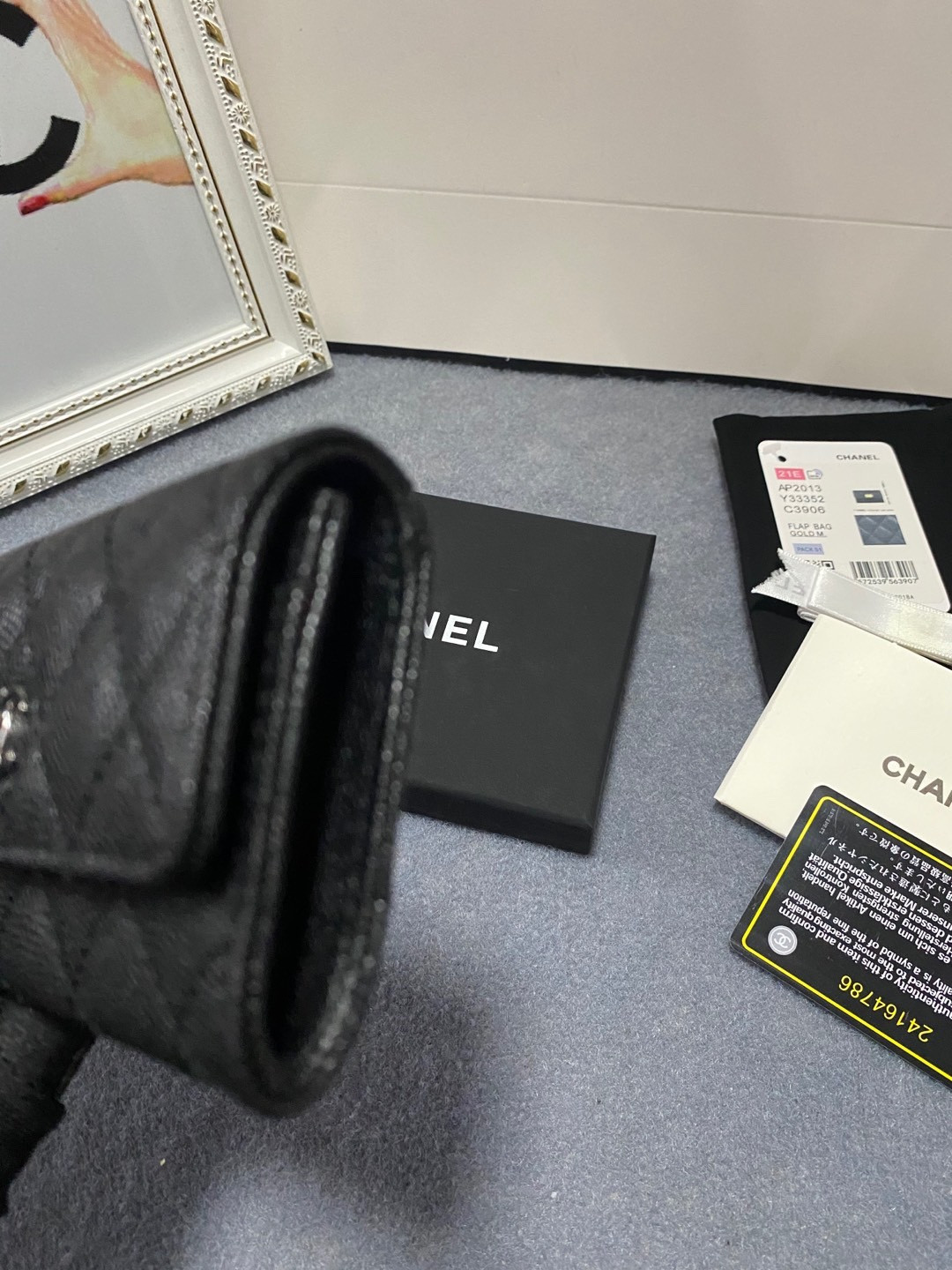 CHANEL CARD HOLDER 11.3 x 7.5 x 2.5 cm