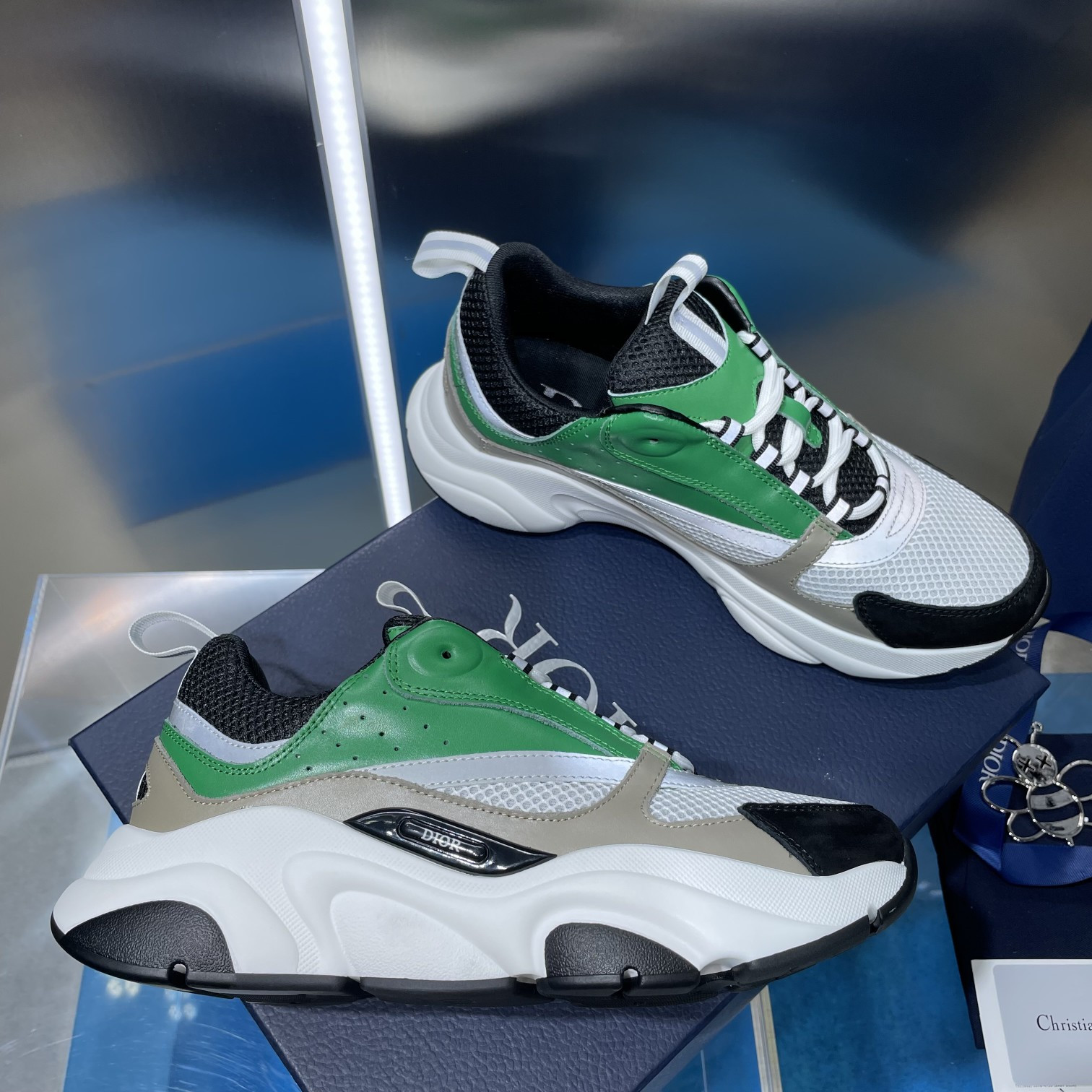 UA Dior B22 green Sneaker