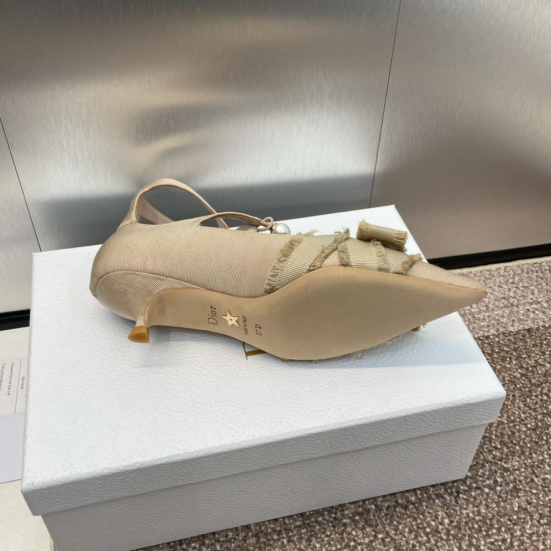 UA Dior Adiorable Pump