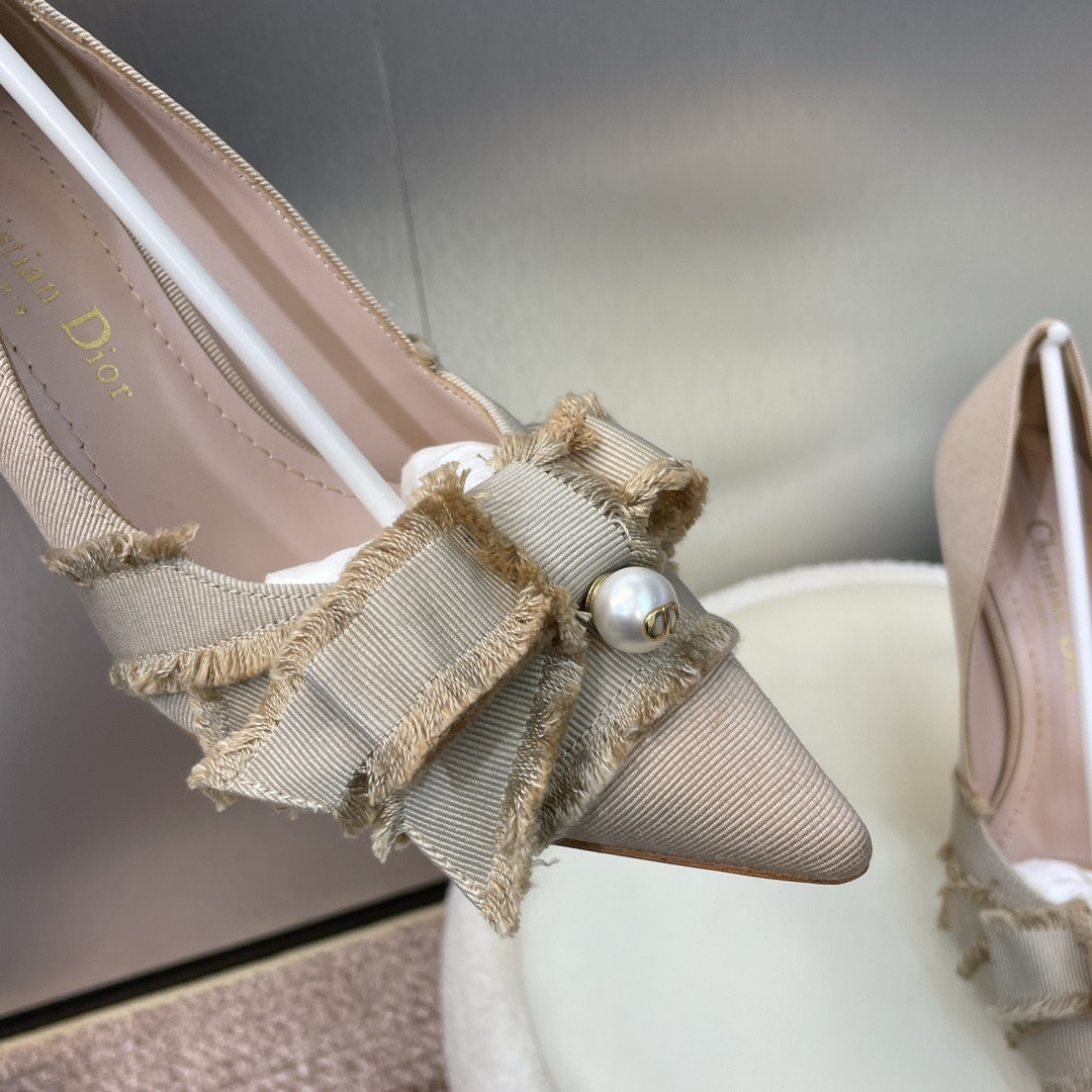 UA Dior Adiorable Pump