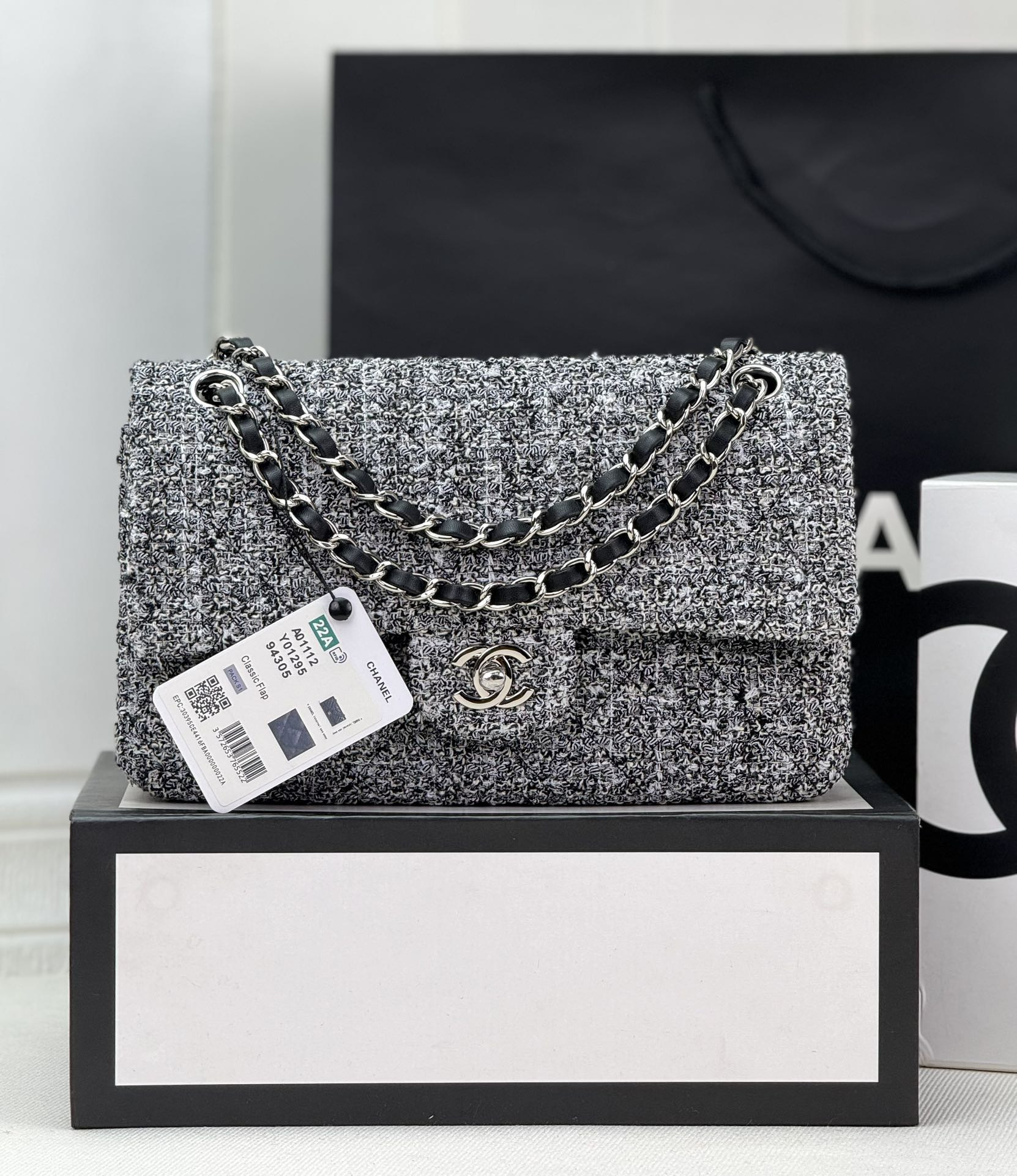 CHANEL CLASSIC 11.12 HANDBAG Tweed & Silver-Tone Metal  6 × 9.9 × 2.5 in