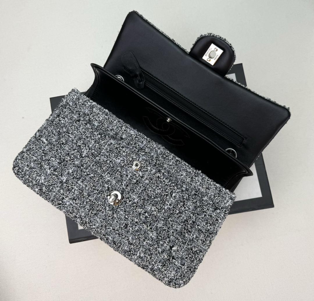 CHANEL CLASSIC 11.12 HANDBAG Tweed & Silver-Tone Metal  6 × 9.9 × 2.5 in
