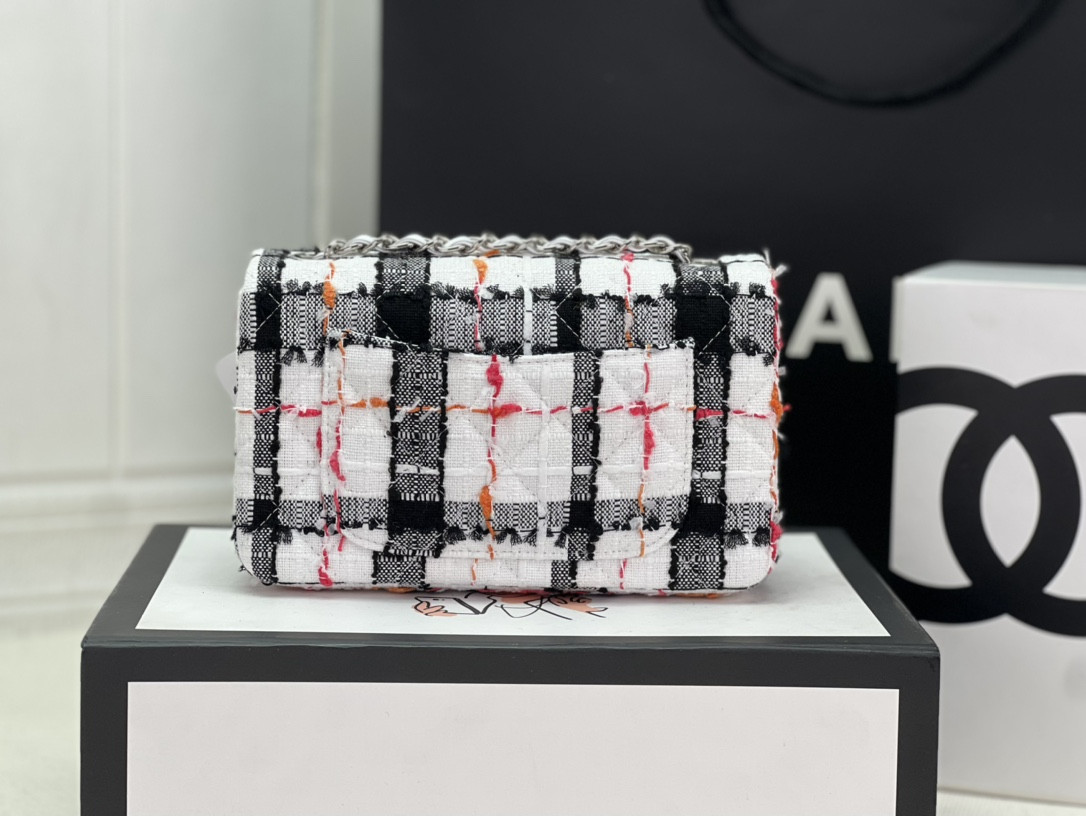 CHANEL MINI CLASSIC 11.12 HANDBAG Tweed & Silver-Tone Metal  4.7 × 7.8 × 2.3 in