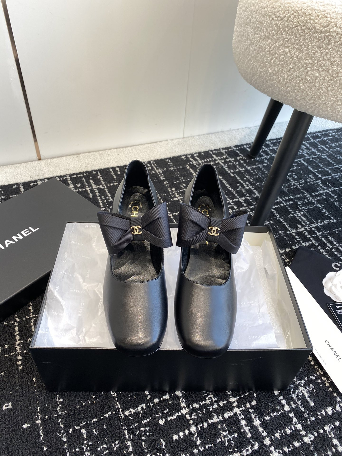 UA CHANEL MARY JANES Calfskin & Grosgrain