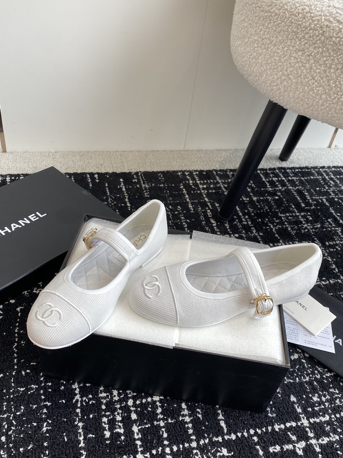 UA CHANEL MARY JANES Cotton & Silk