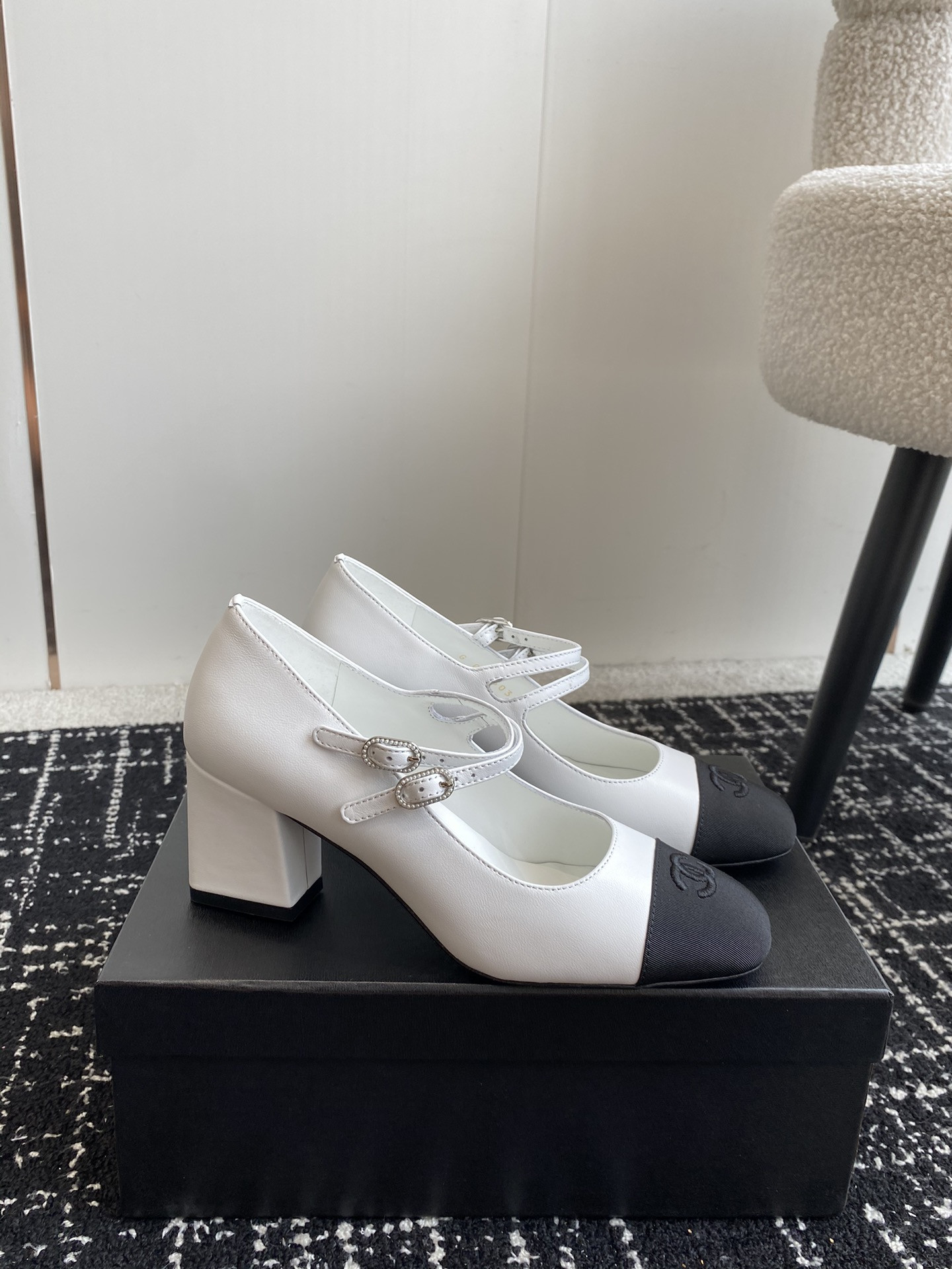 UA CHANEL MARY JANES Lambskin & Grosgrain