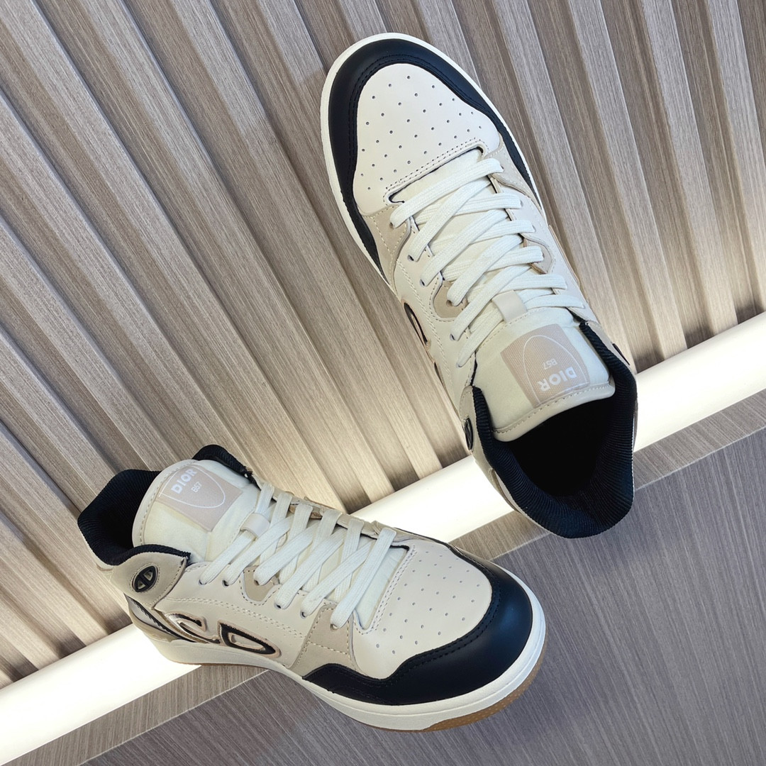 UA DIOR B57 Mid-Top Sneaker