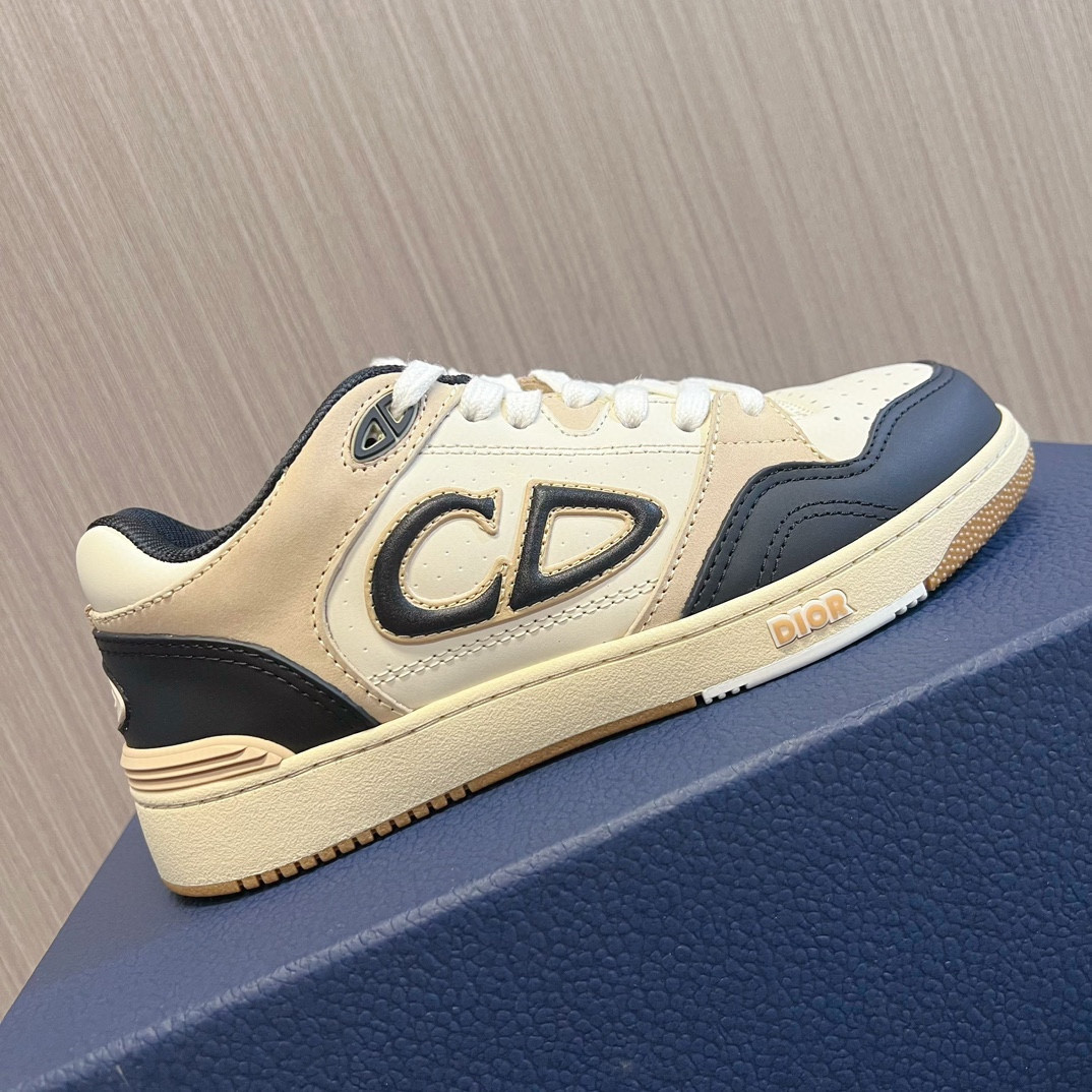 UA DIOR B57 Low-Top Sneaker