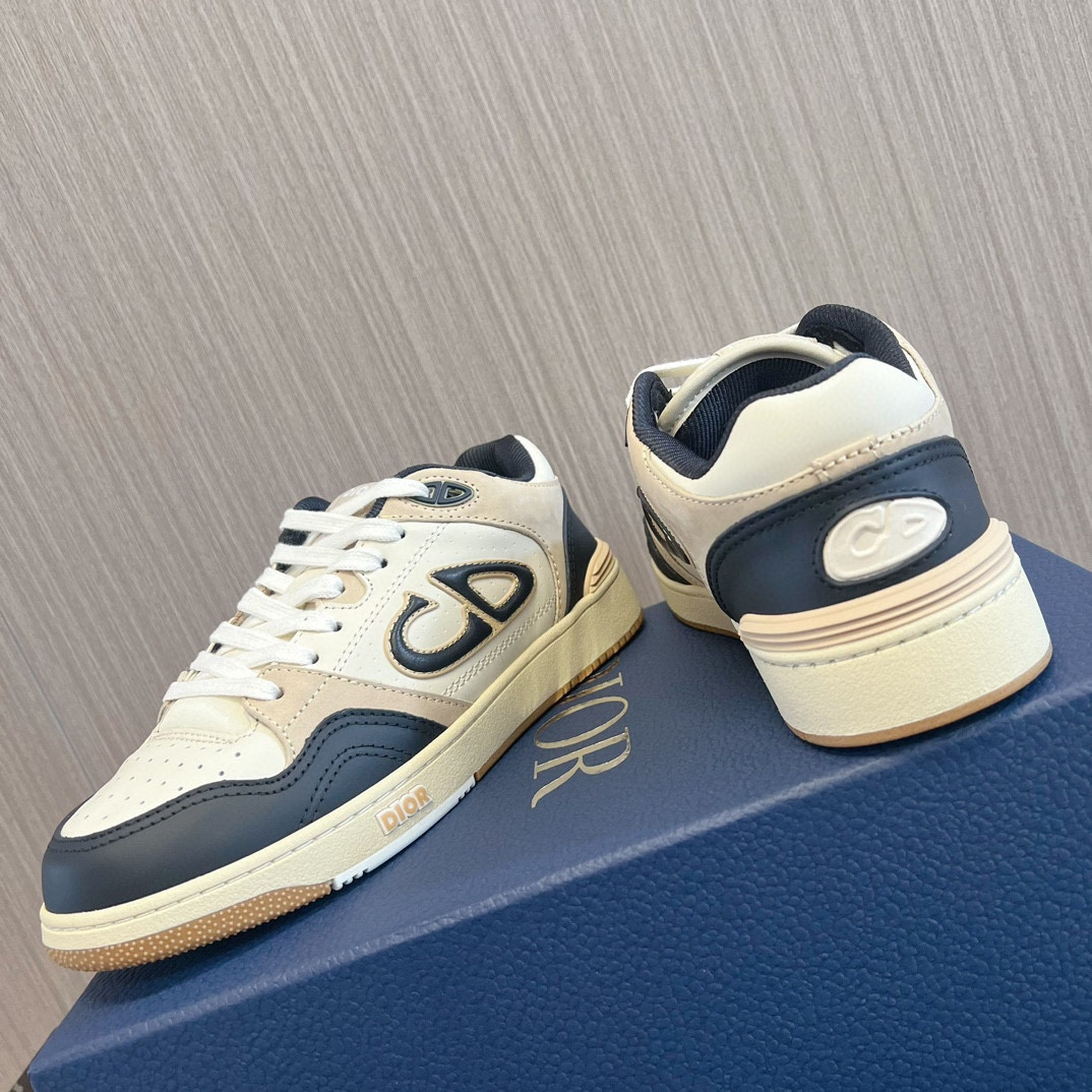 UA DIOR B57 Low-Top Sneaker