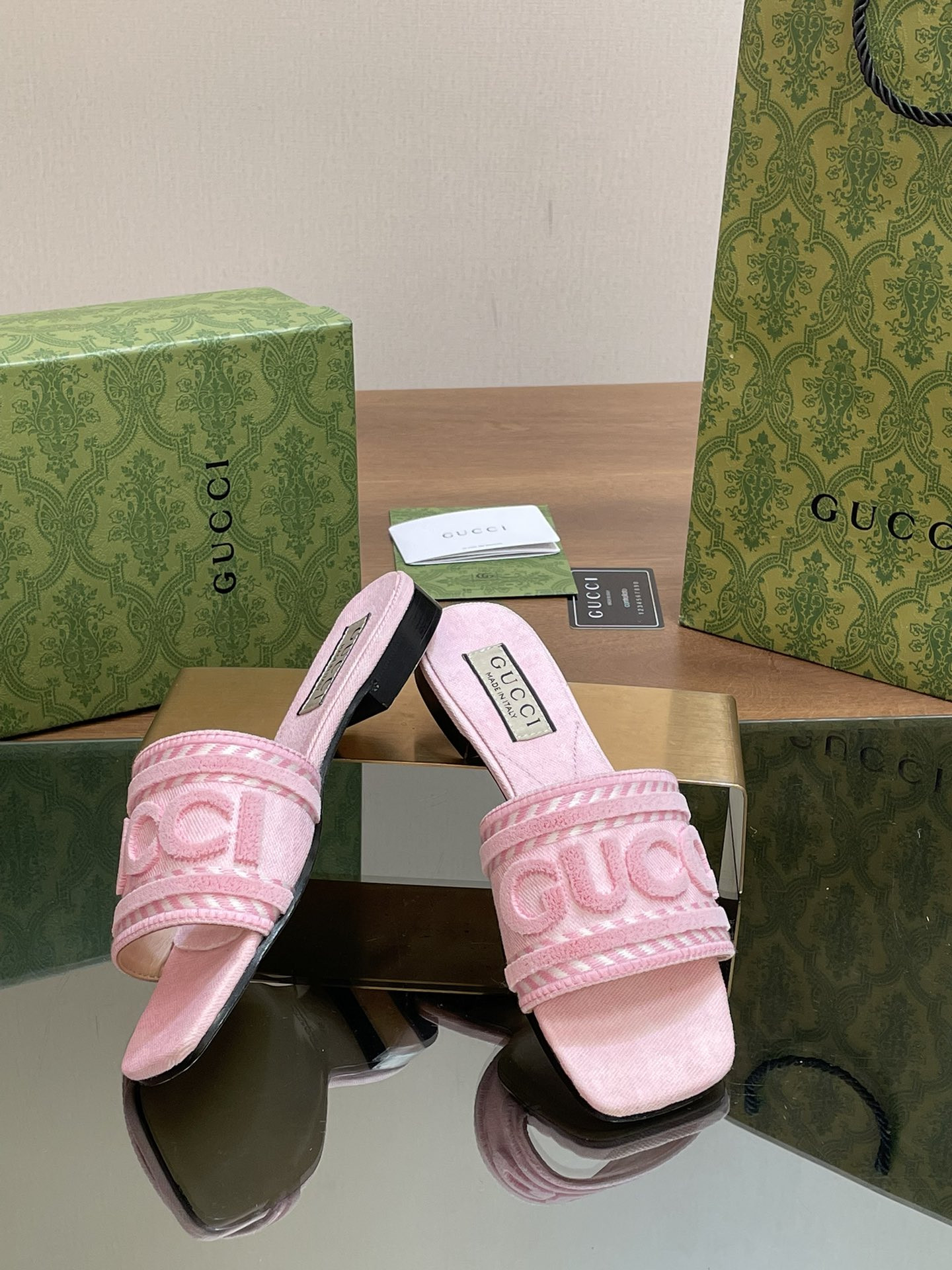 UA GUCCI WOMEN