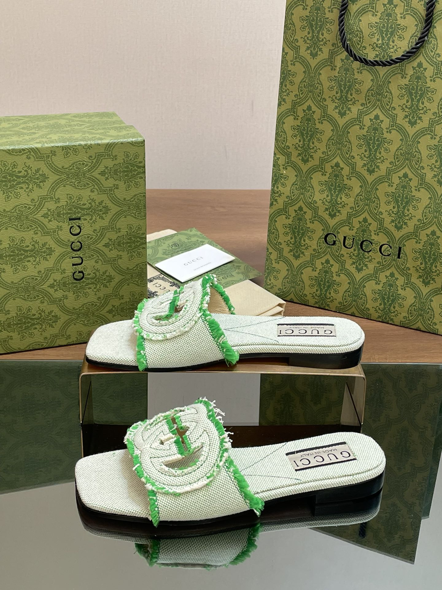 UA GUCCI WOMEN