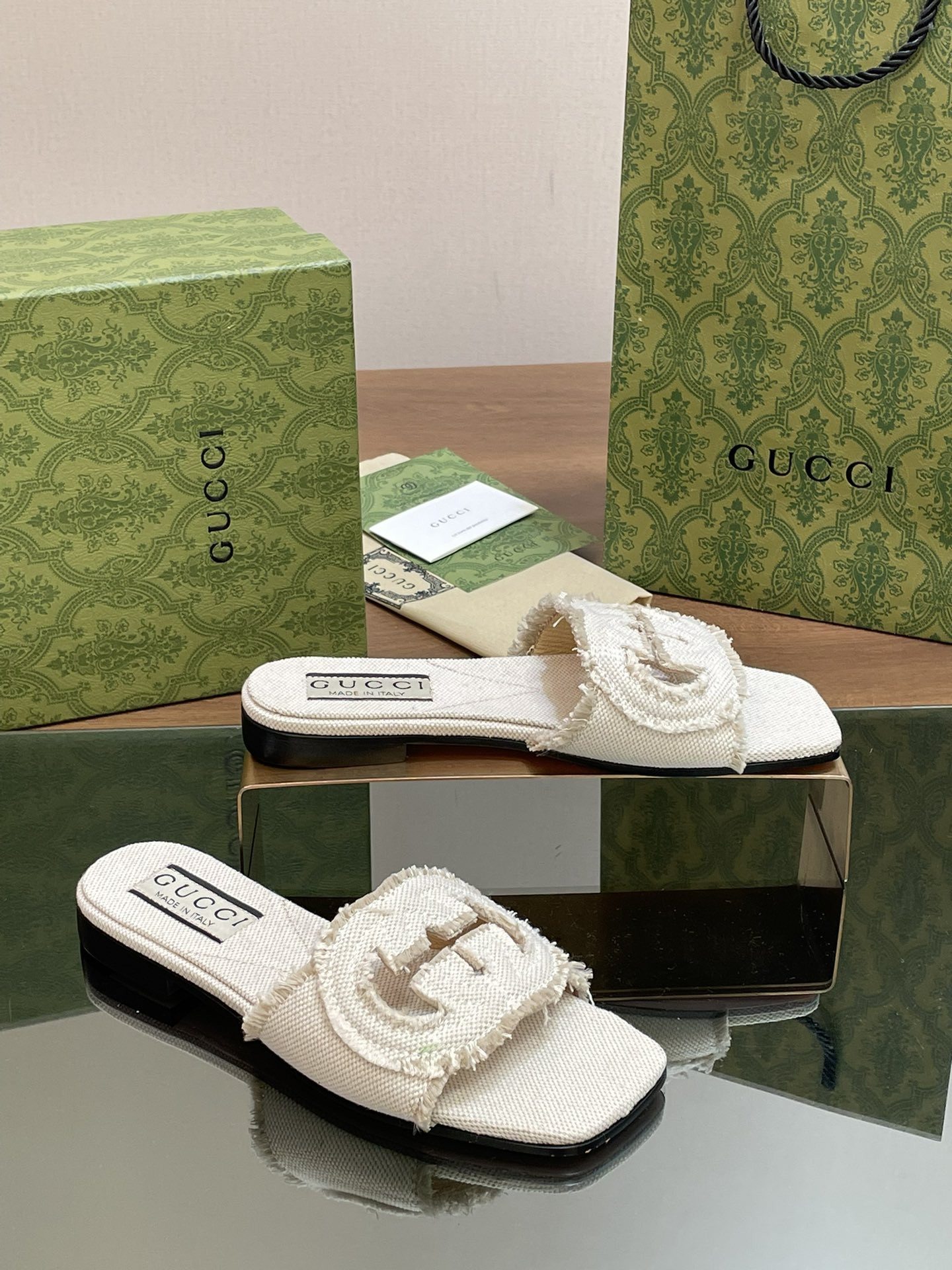 UA GUCCI WOMEN