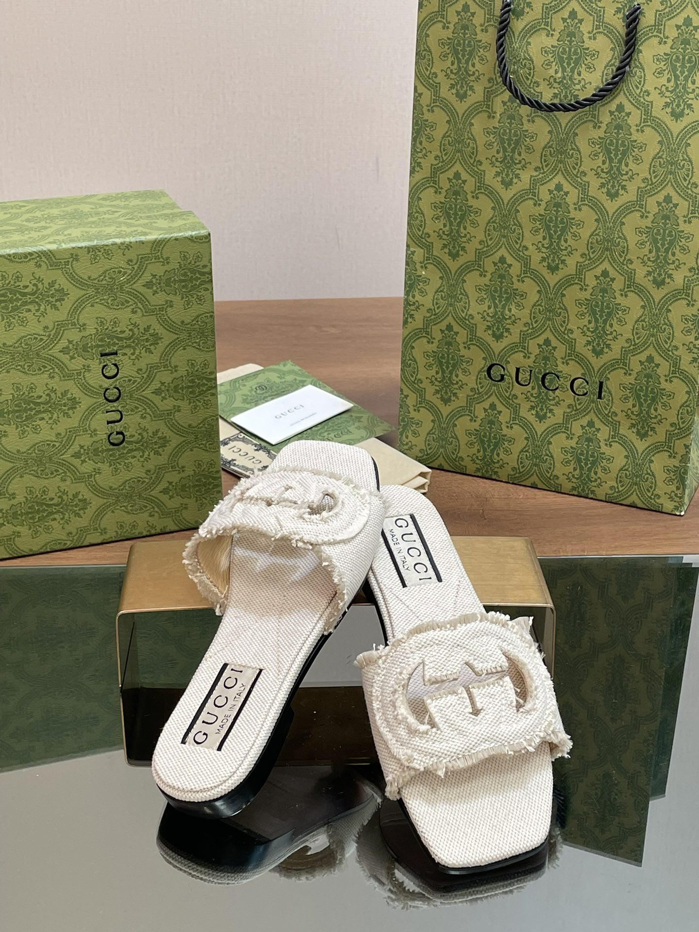 UA GUCCI WOMEN