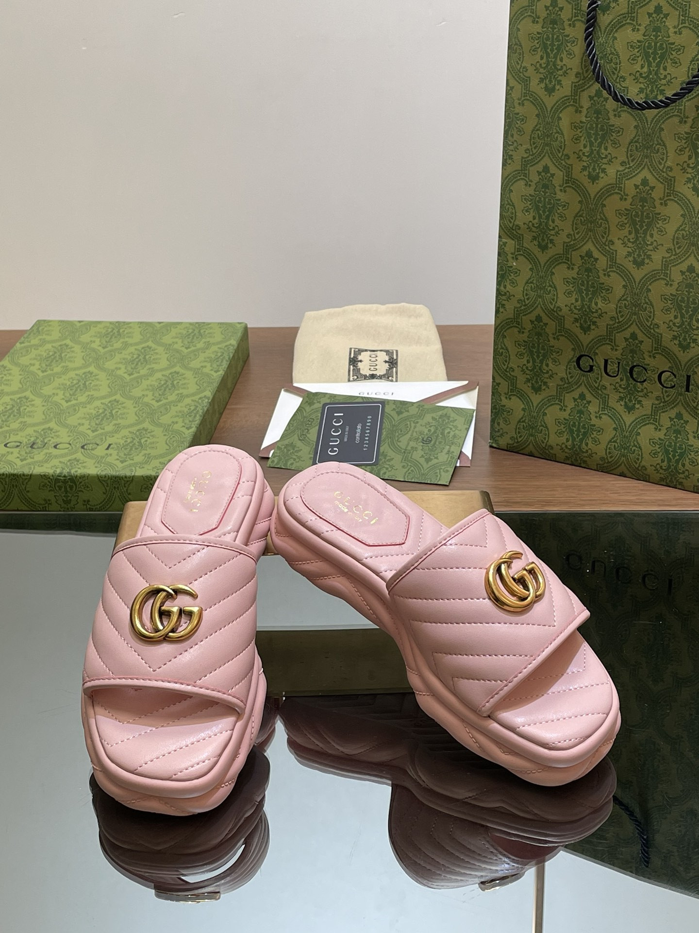 UA GUCCI WOMEN