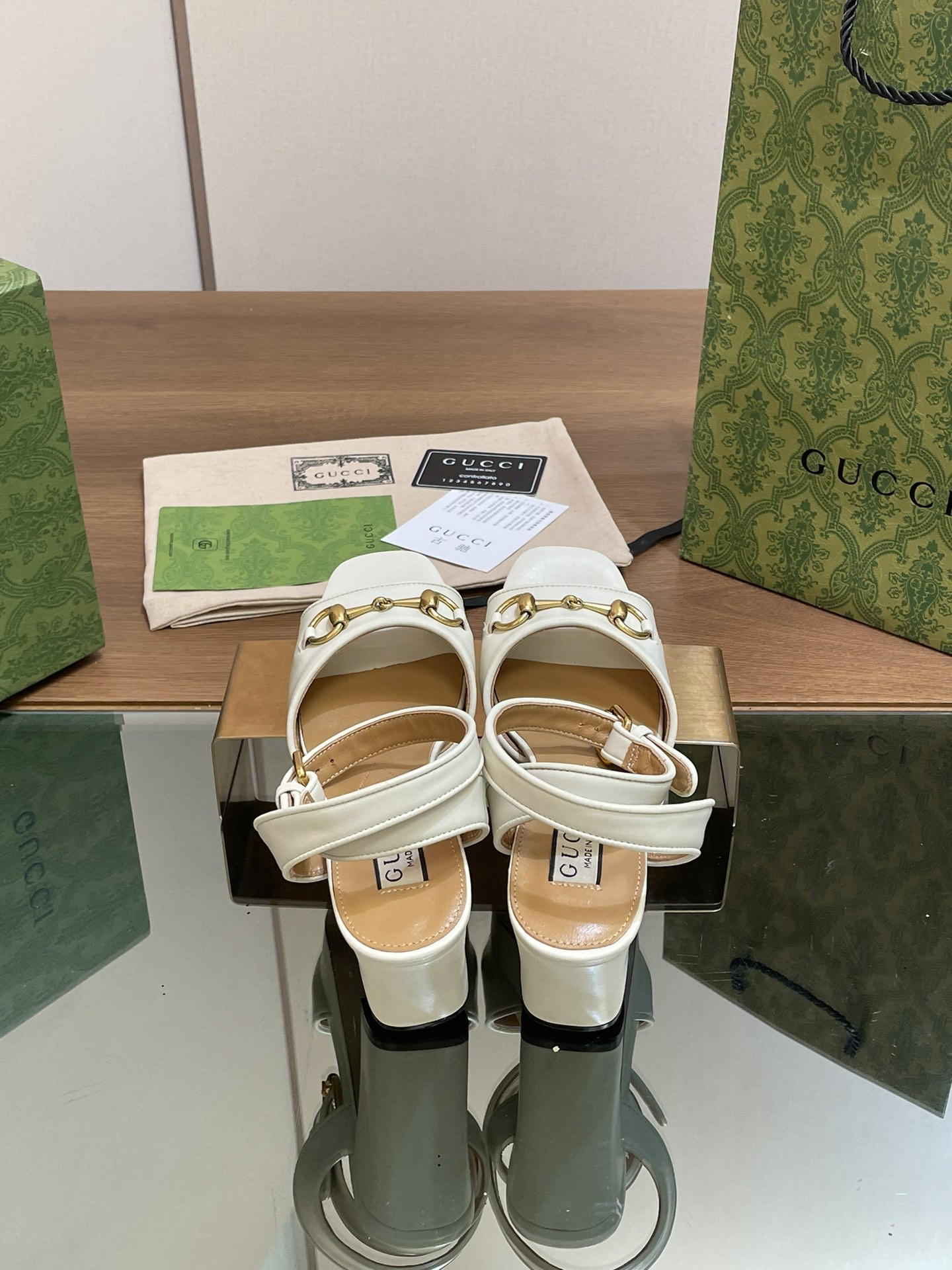 UA GUCCI HORSEBIT PLATFORM SANDAL