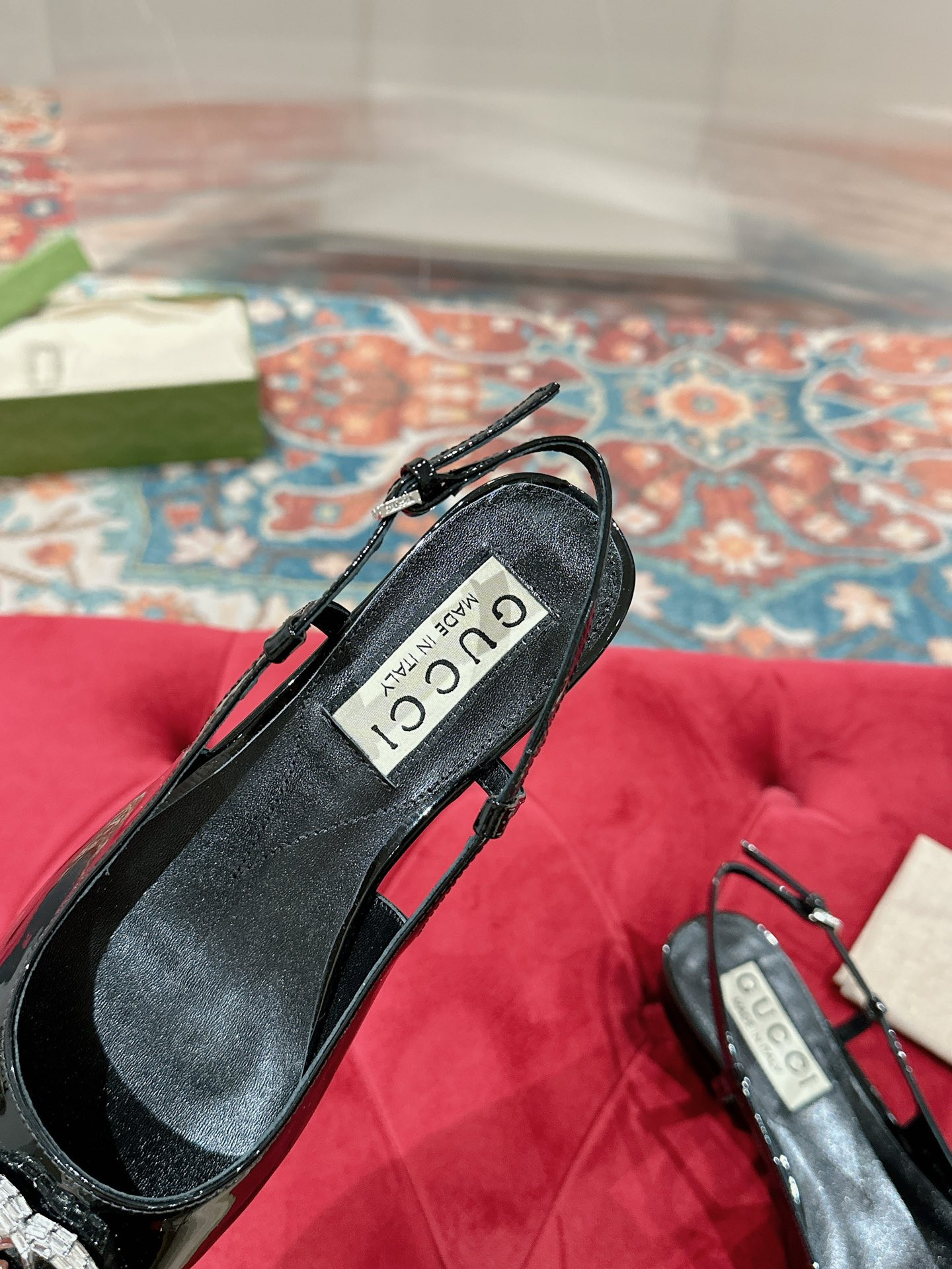 UA GUCCI BALLERINA WITH DOUBLE G