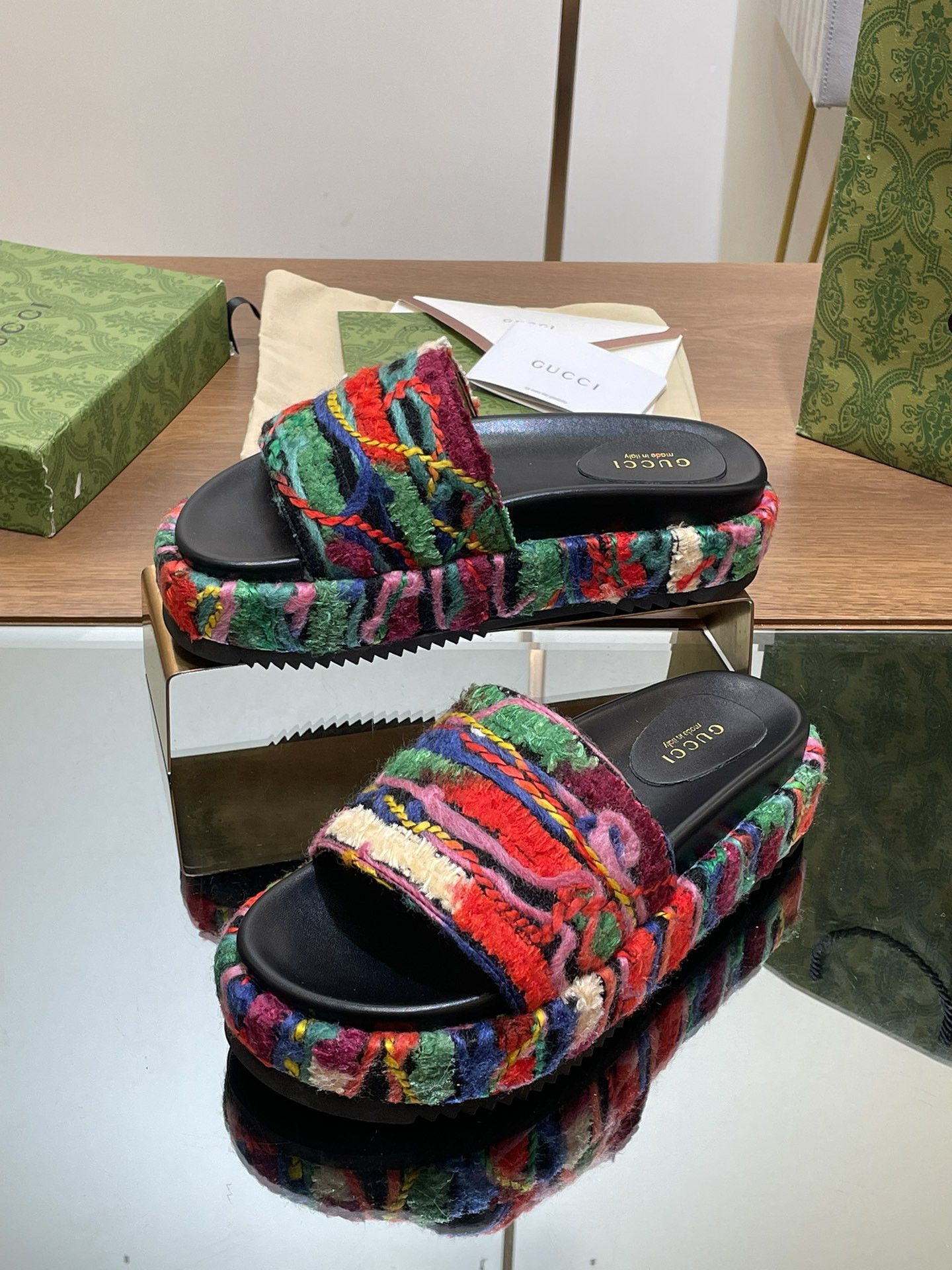 UA GUCCI PLATFORM SLIDE