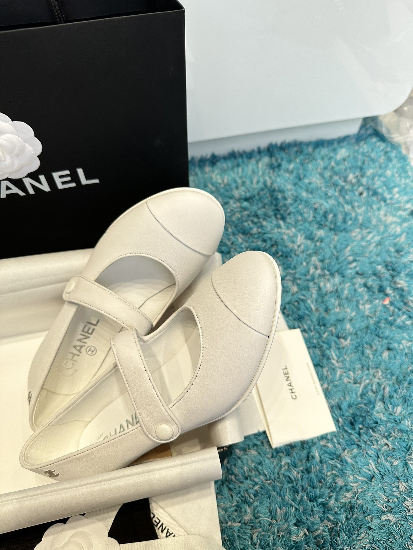 UA CHANEL MARY JANES Pump