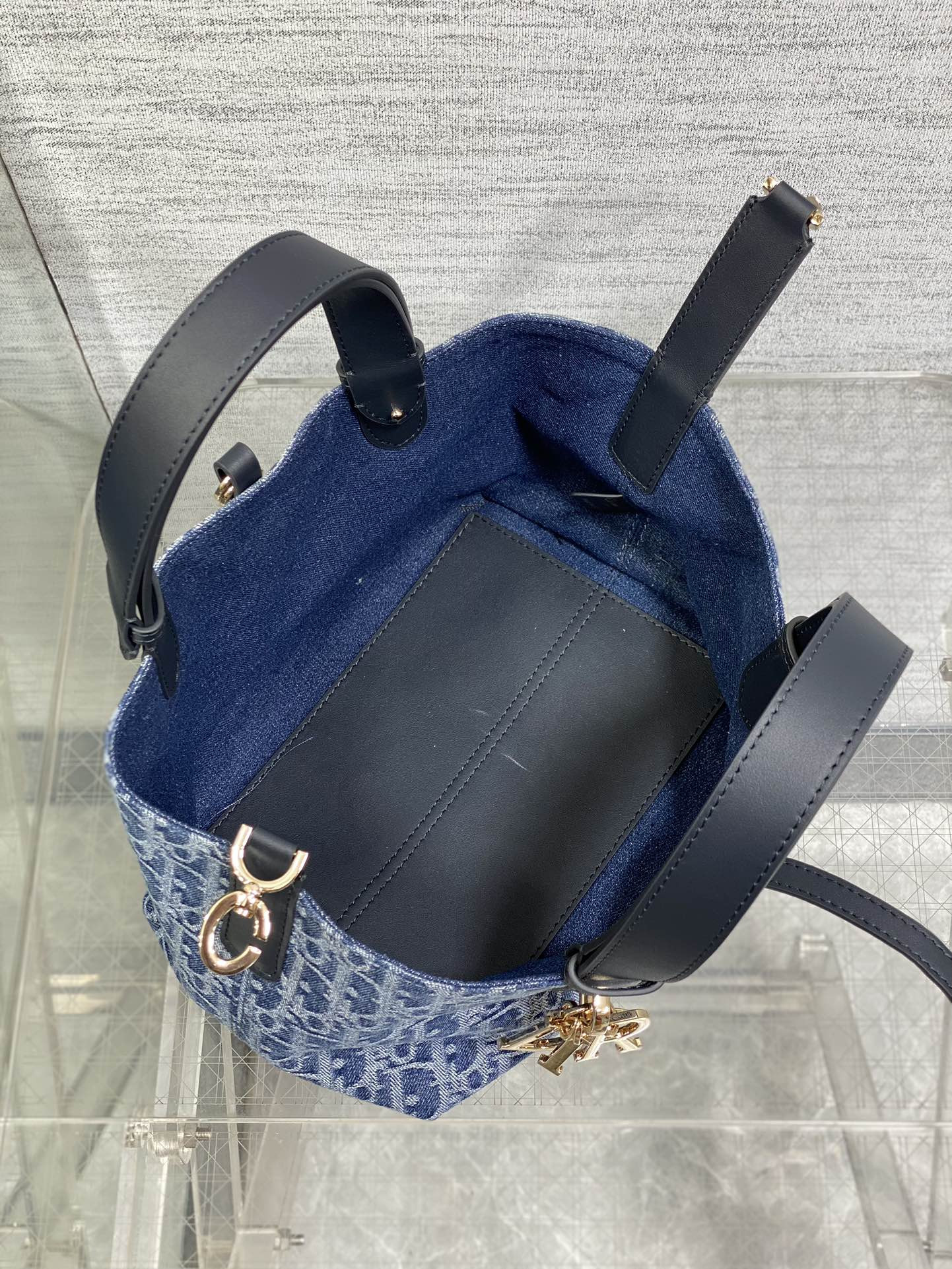 Small Dior Toujours Bag  Blue Denim Dior Oblique Jacquard 23 x15 x15cm