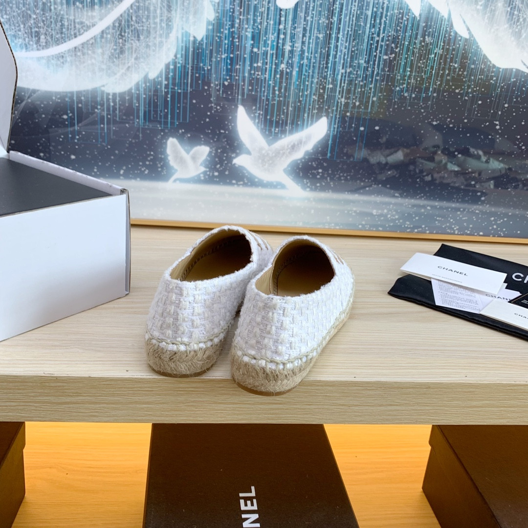 UA CHANEL ESPADRILLES