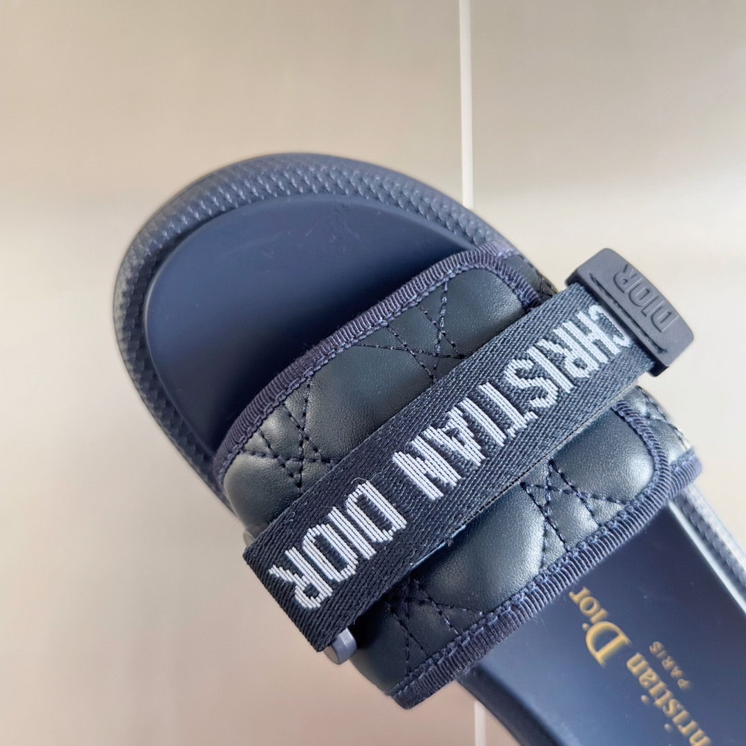 UA Dioriviera Dio(r)evolution Slide Deep Blue