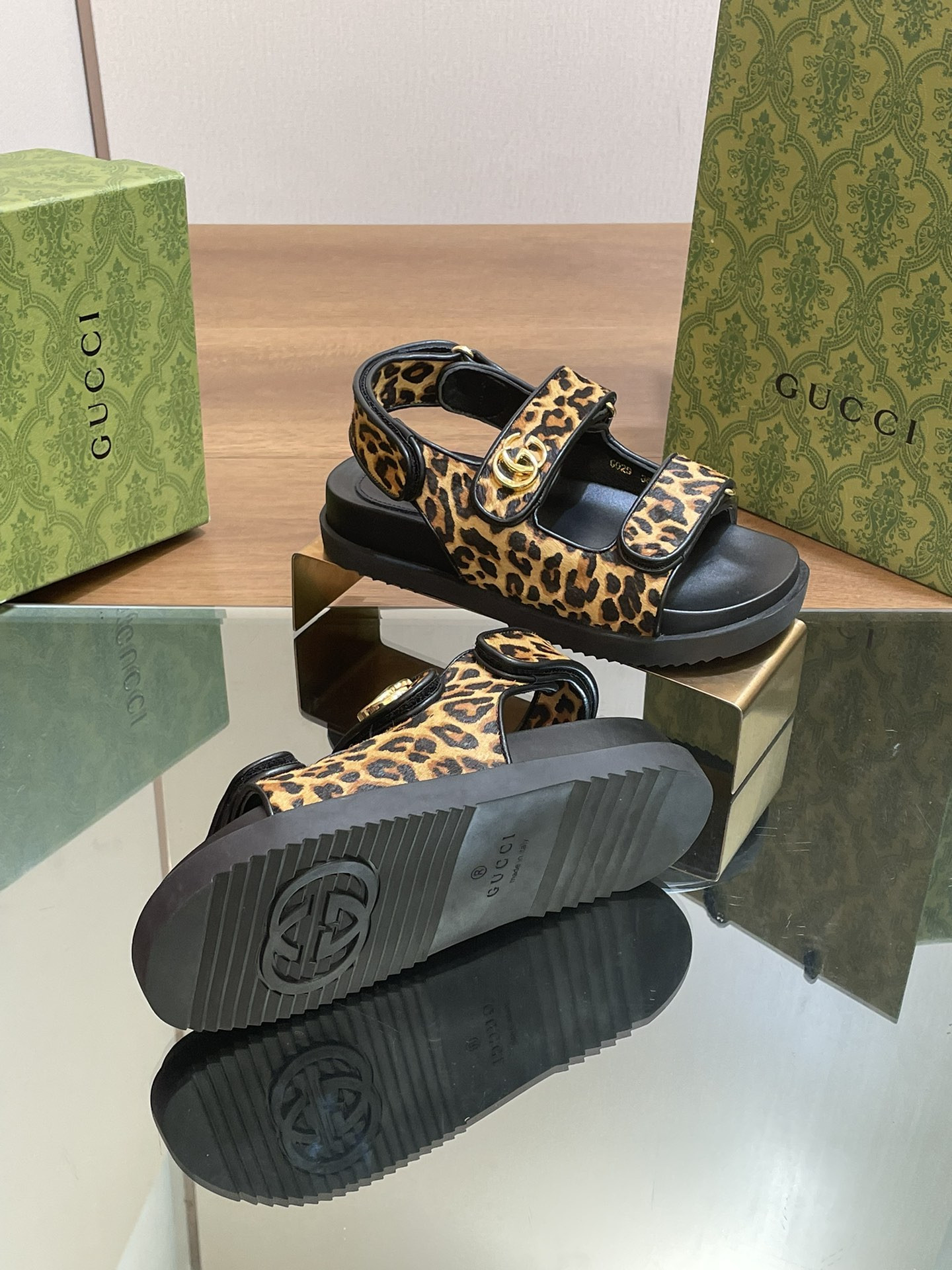 UA GUCCI WOMEN