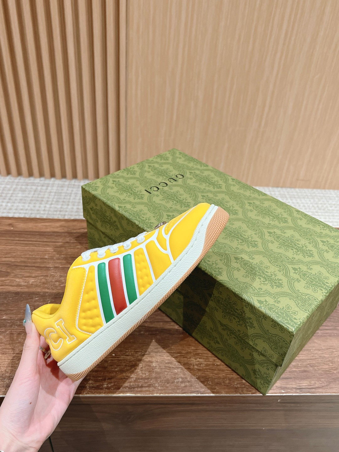 UA GUCCI SCREENER SNEAKER WITH WEB