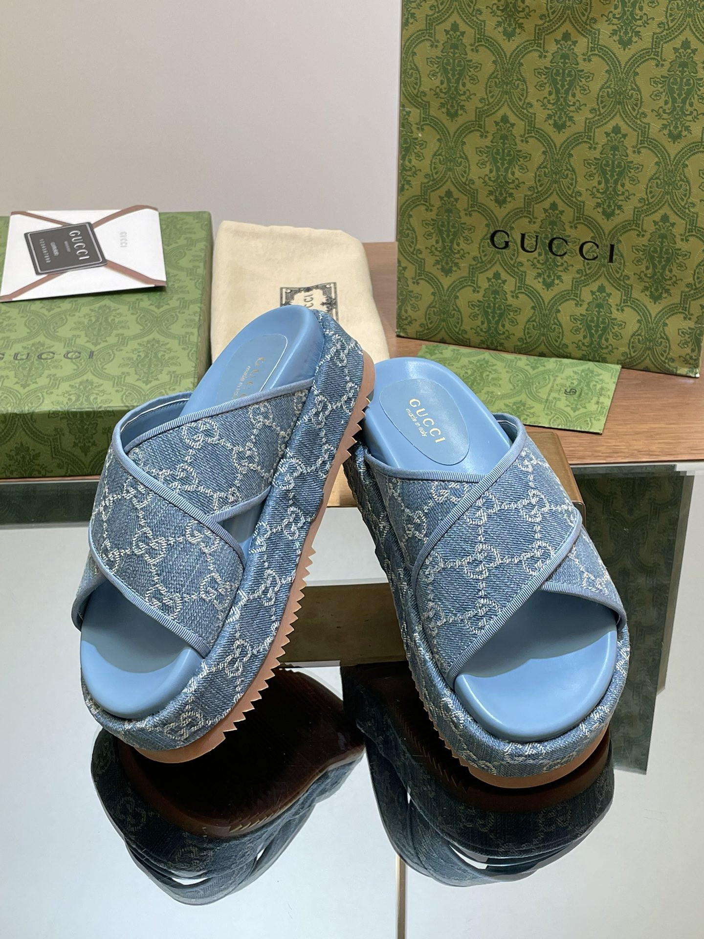 UA GUCCI WOMEN
