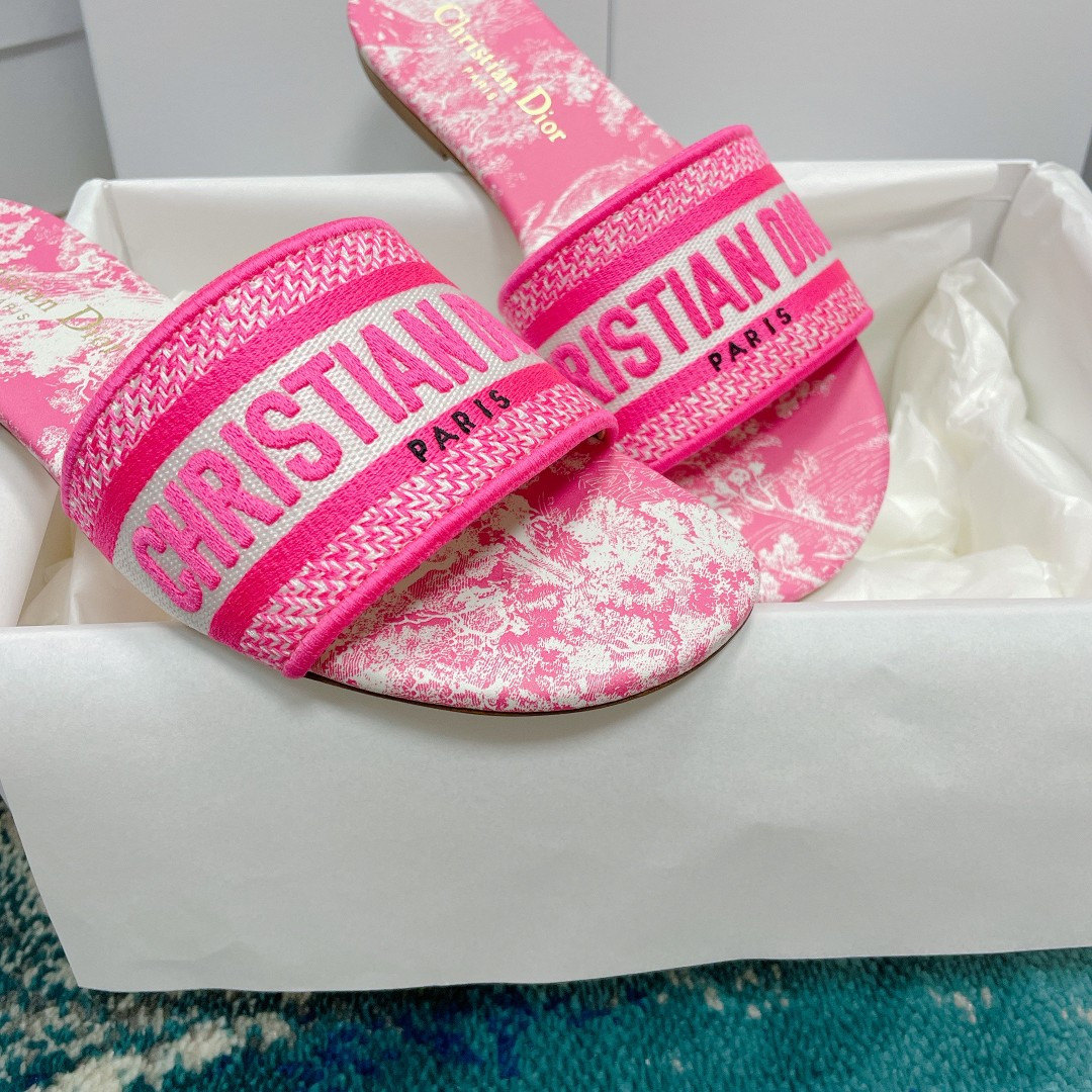 UA DIOR Dway Slide