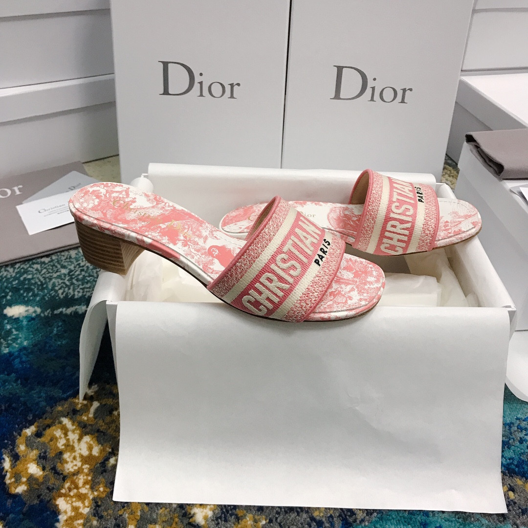 UA DIOR Dway Heeled Slide