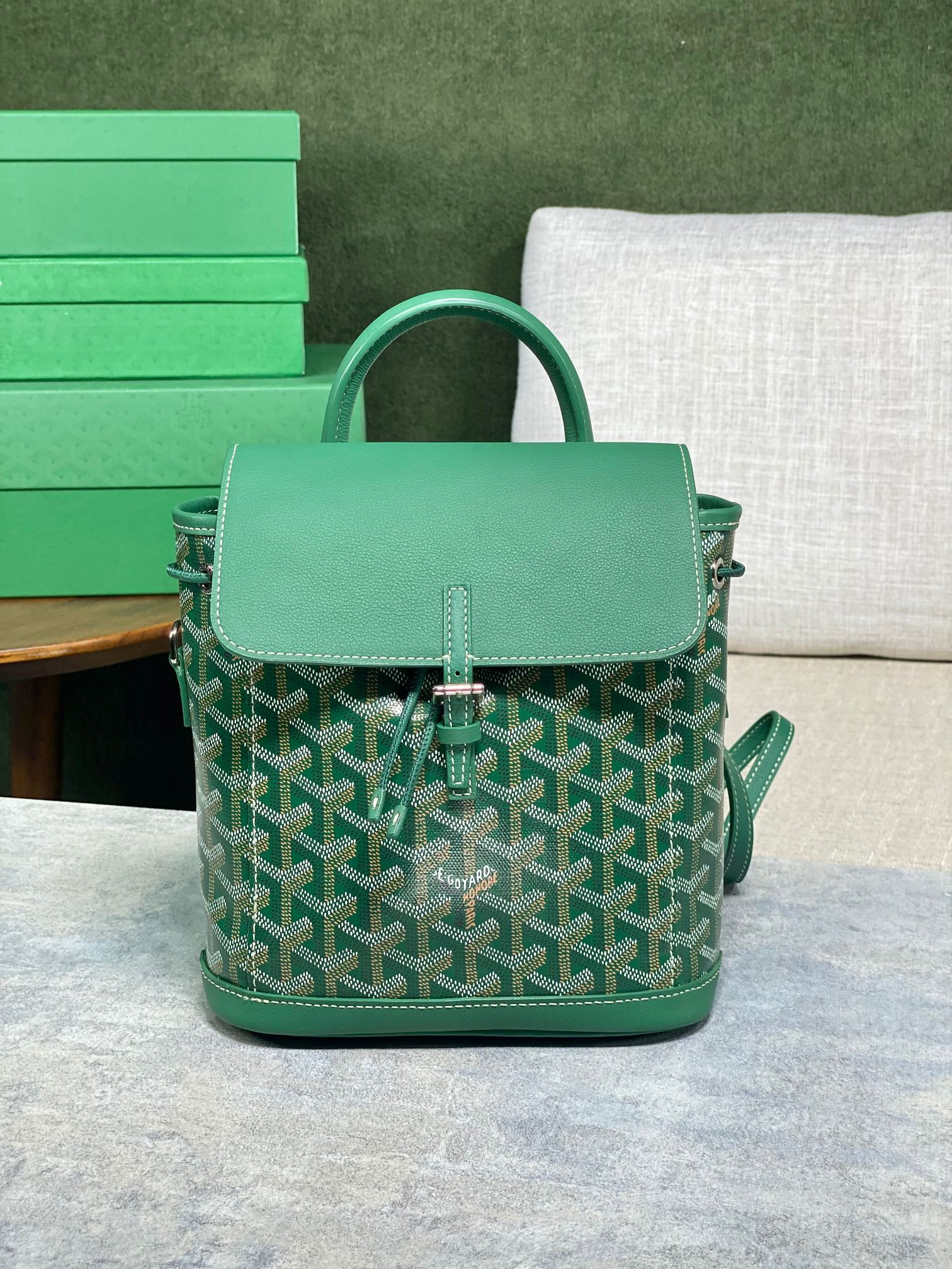 Goyard Mini Alpin 23 cm x 9.5 cm x 19 cm