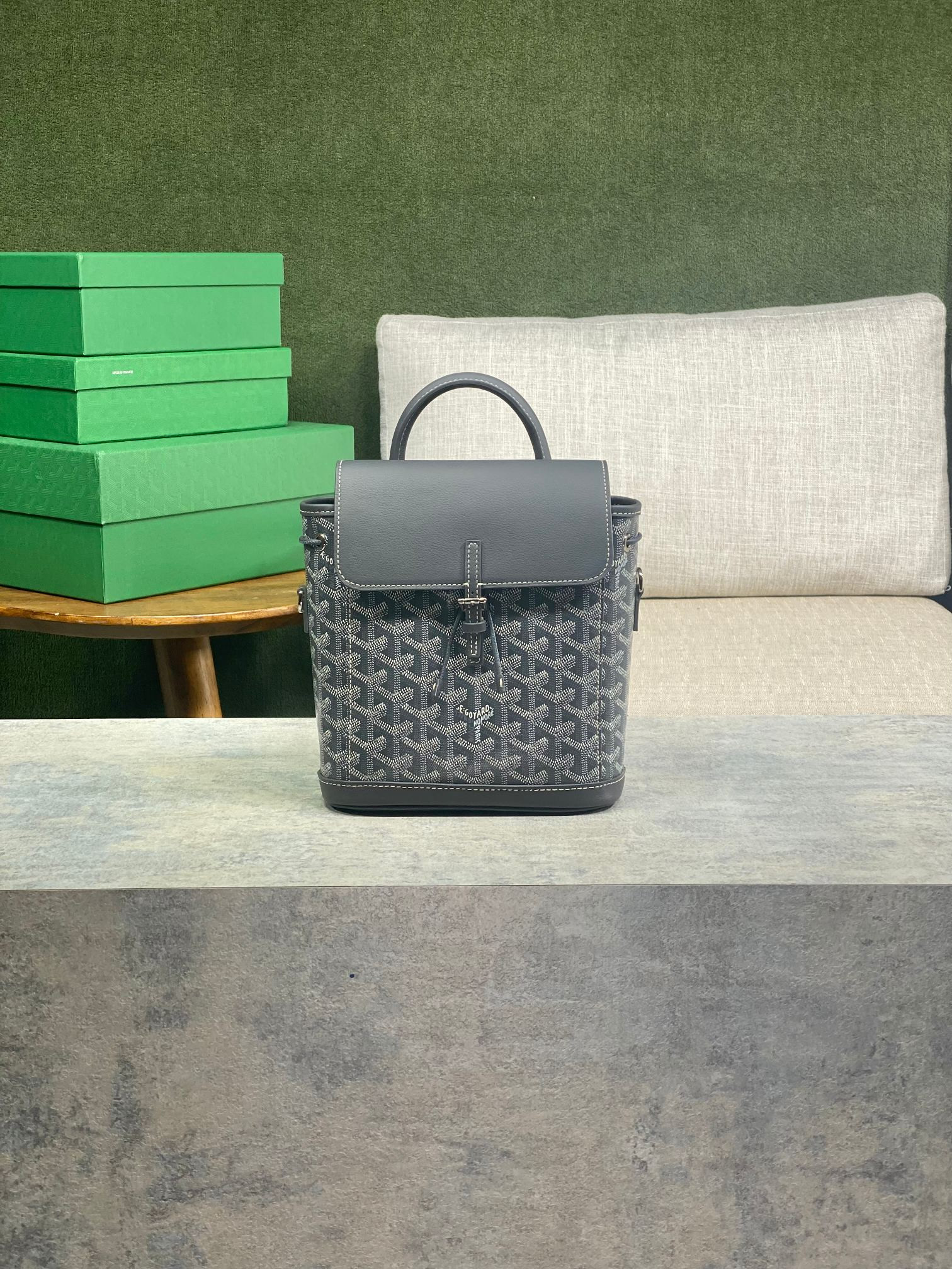 Goyard Mini Alpin 23 cm x 9.5 cm x 19 cm