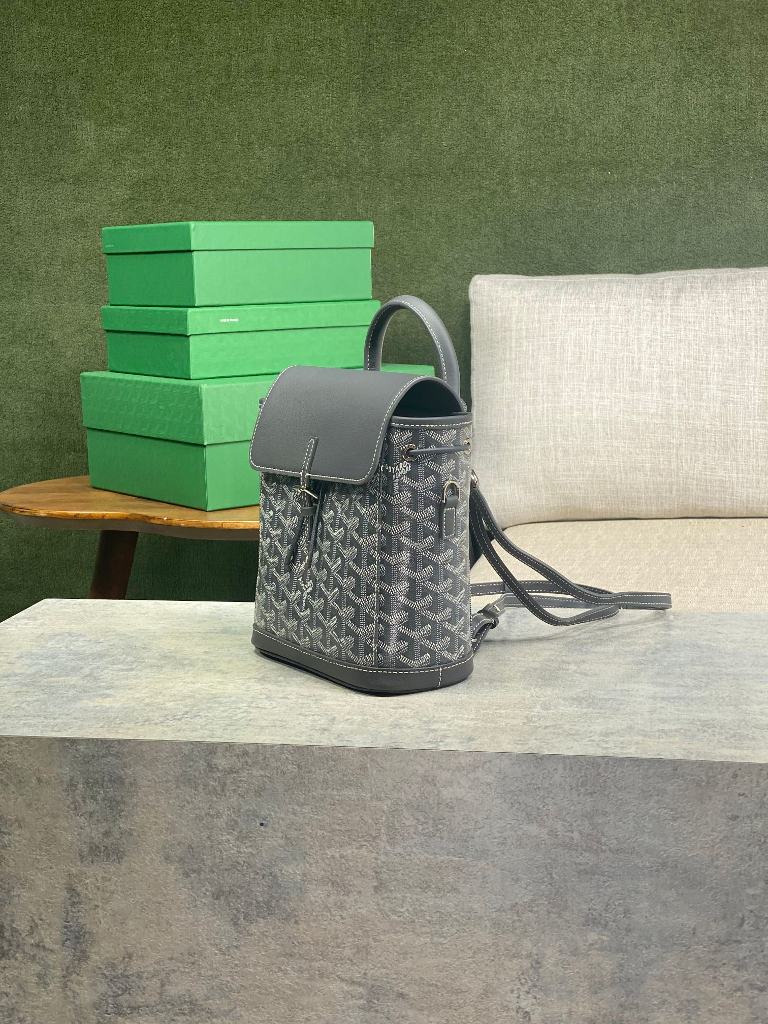 Goyard Mini Alpin 23 cm x 9.5 cm x 19 cm