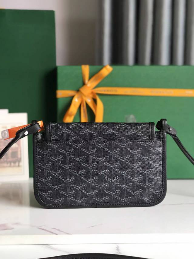 Goyard Plumet Pocket Wallet 21x14x2.5cm