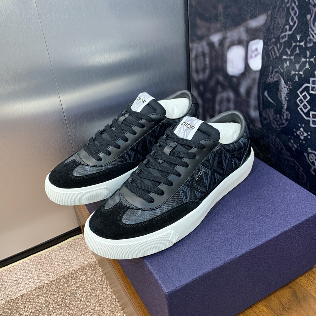 UA Dior B101 Sneaker