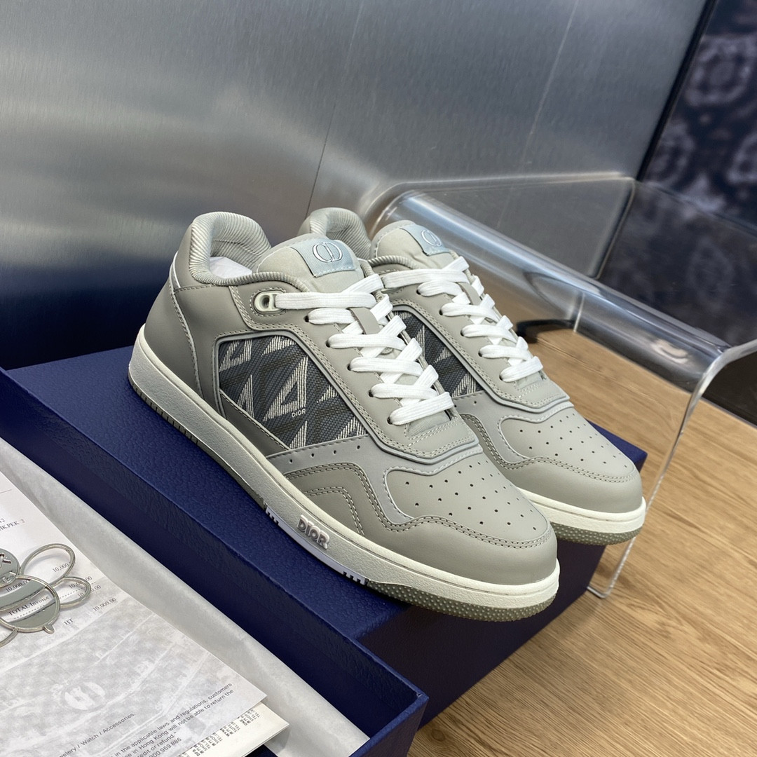 UA Dior B27 Sneaker