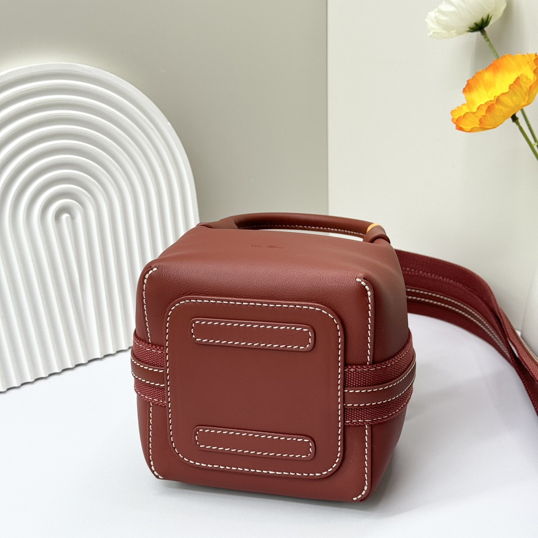 Loro Piana Micro Bale bag  Smooth Calfskin 23 x 16 x 14 cm