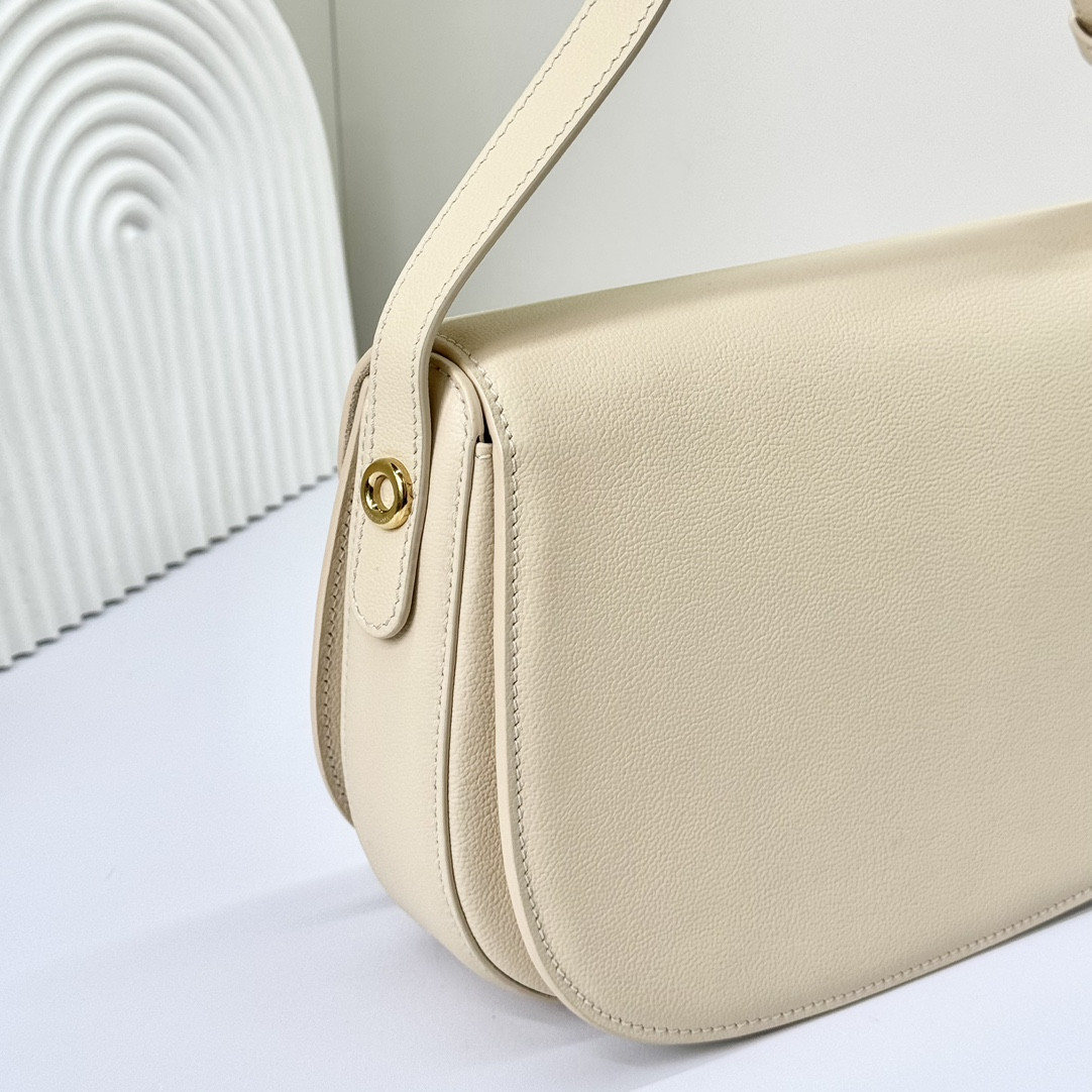 Loro Piana Small Ghiera Bag 23x16x8 cm