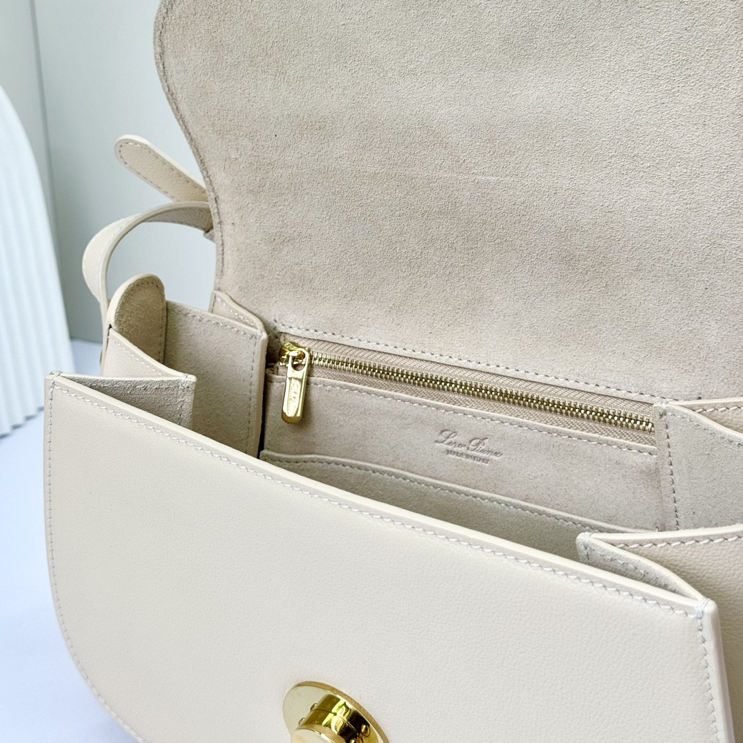 Loro Piana Small Ghiera Bag 23x16x8 cm