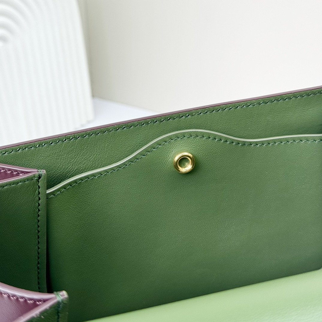 Loro Piana Small Ghiera Bag 23x16x8 cm