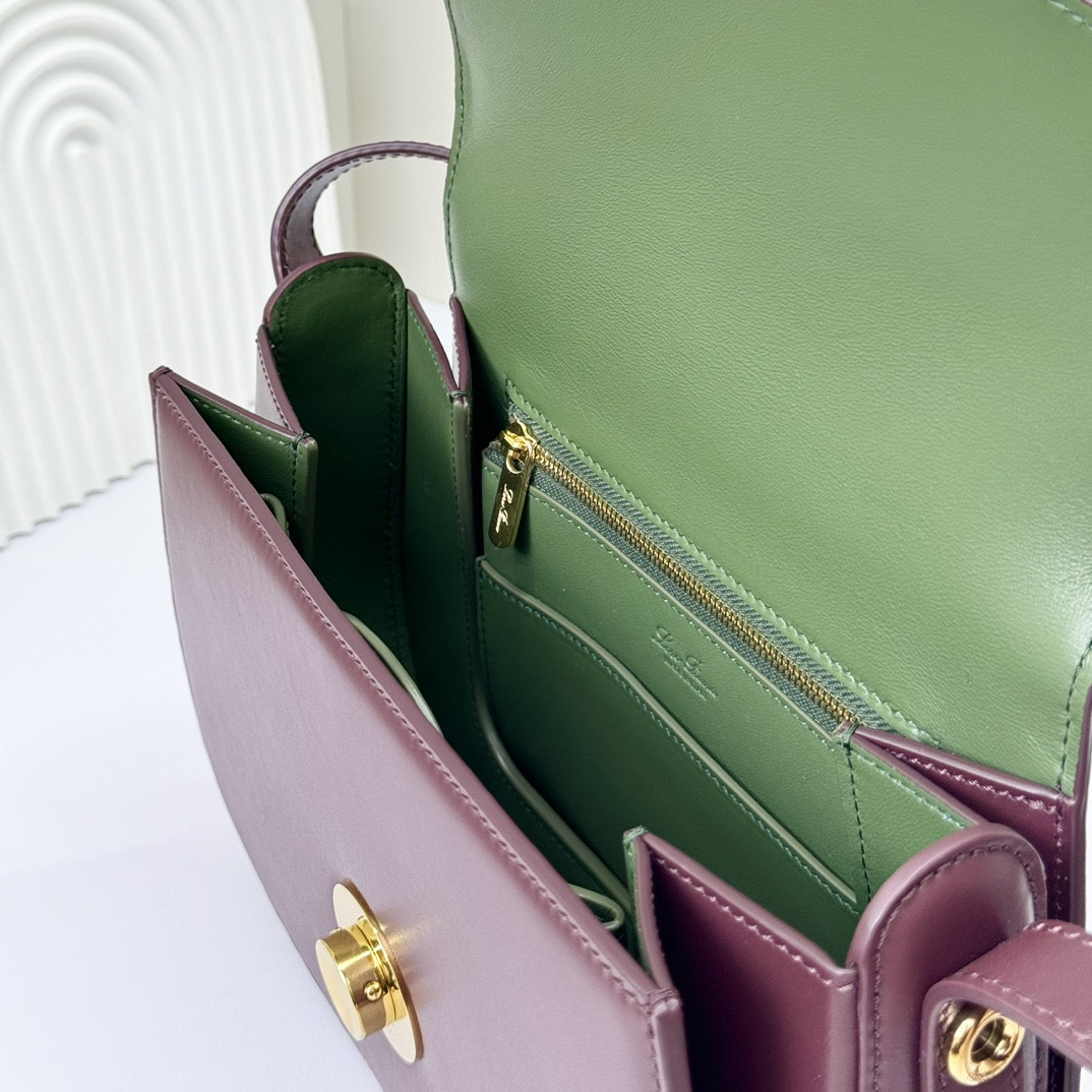 Loro Piana Small Ghiera Bag 23x16x8 cm