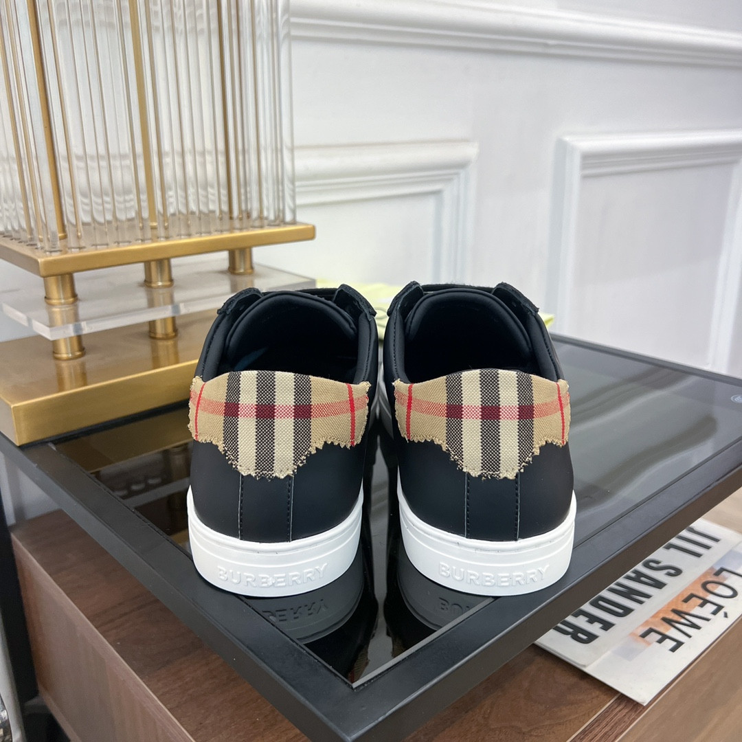 UA Burberry Sneakers