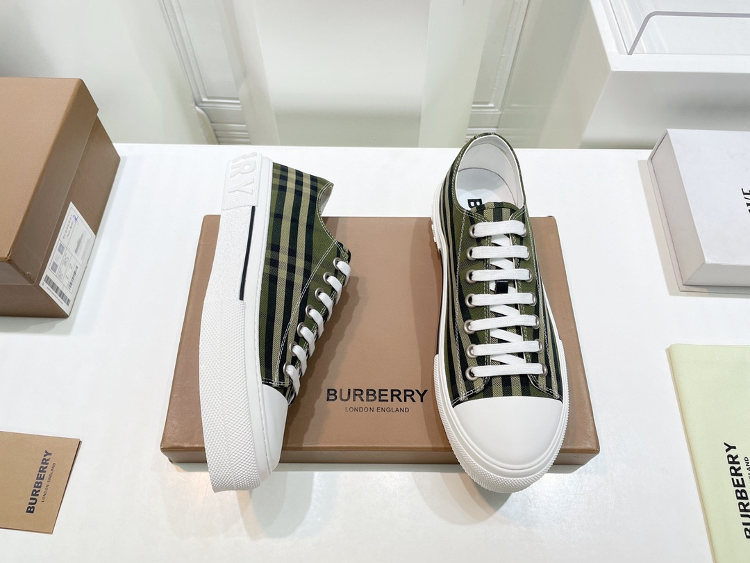 UA Burberry Check Sneakers