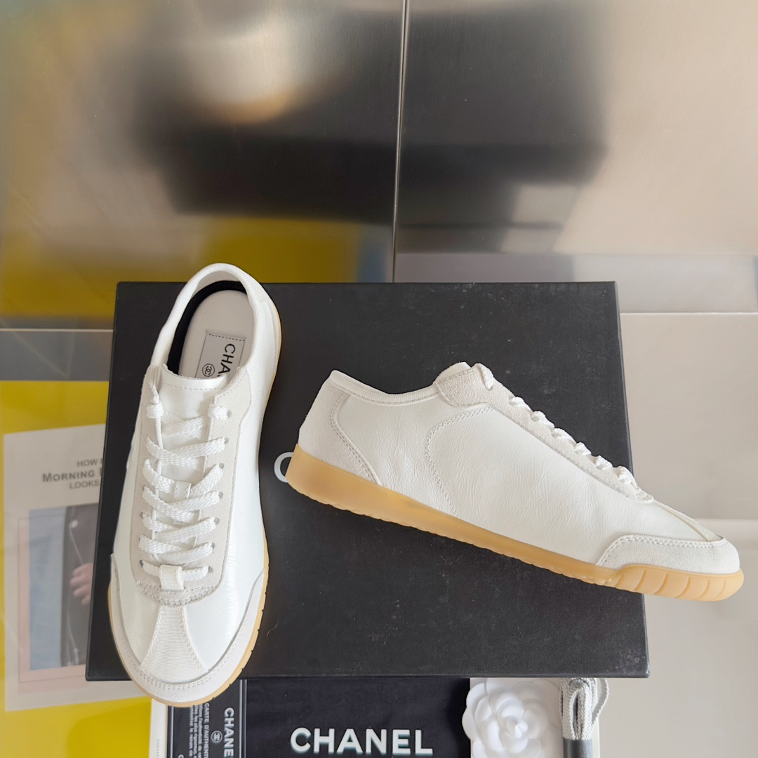 UA CHANEL SNEAKER