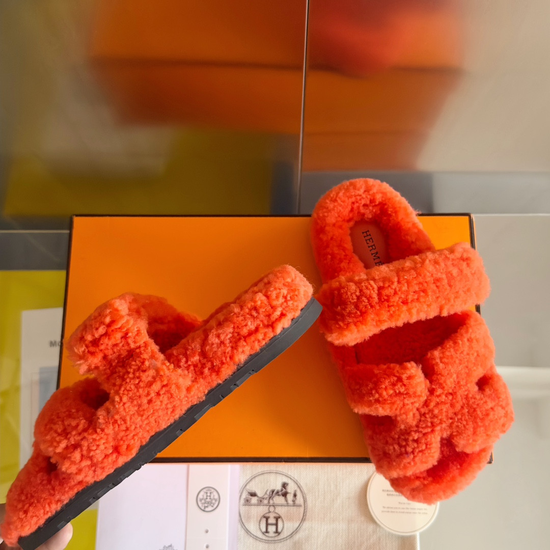 UA Hermès Chypre sandal