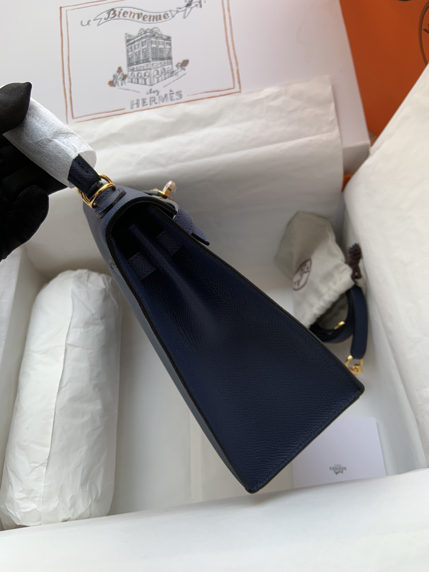 HERMÈS Kelly Gold-tone Hardware 25 28