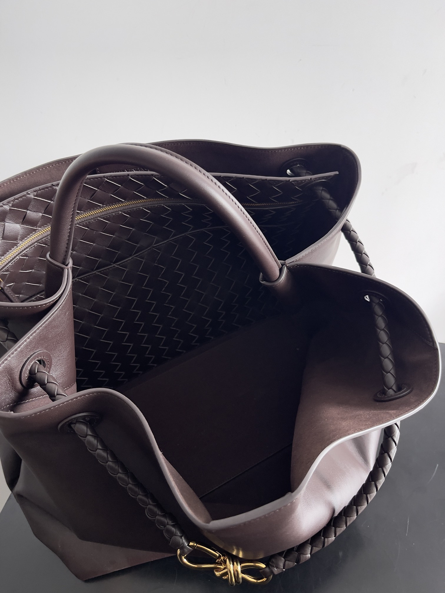 Bottega Veneta Large Andiamo 42x18x35cm