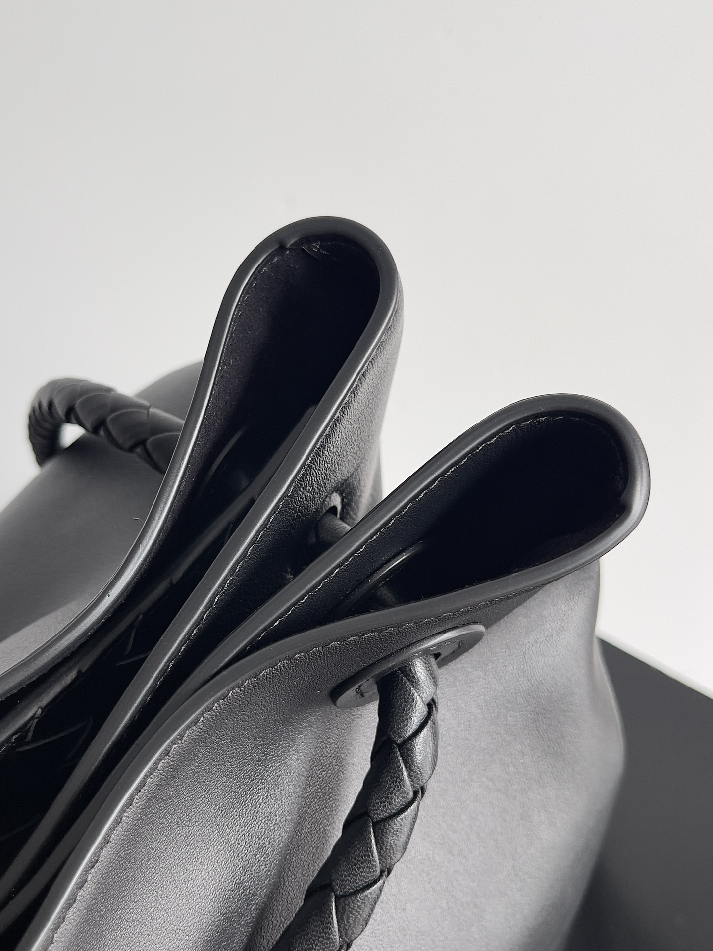 Bottega Veneta Large Andiamo 42x18x35cm