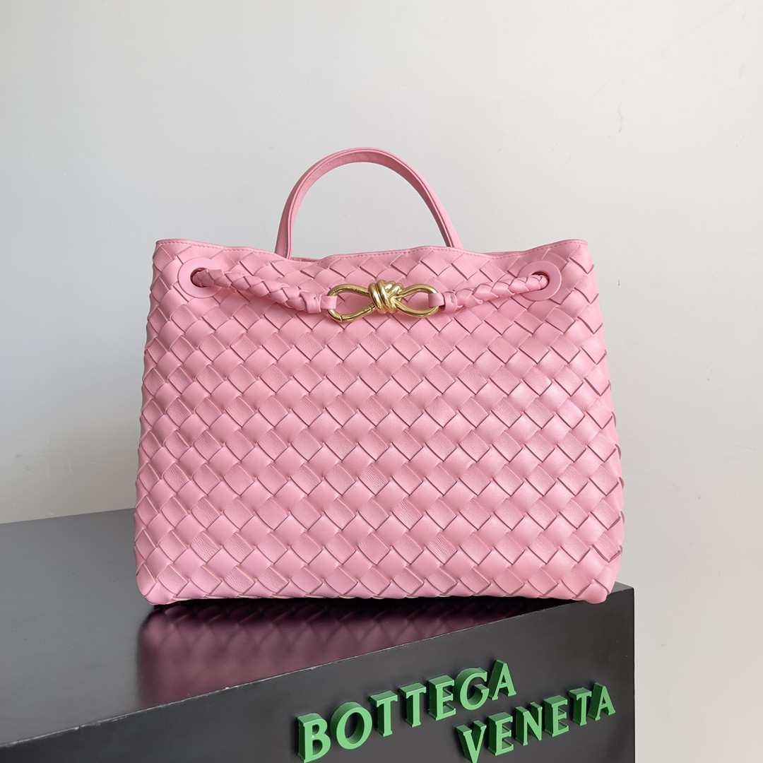 Bottega Veneta Medium Andiamo 32x25x11CM